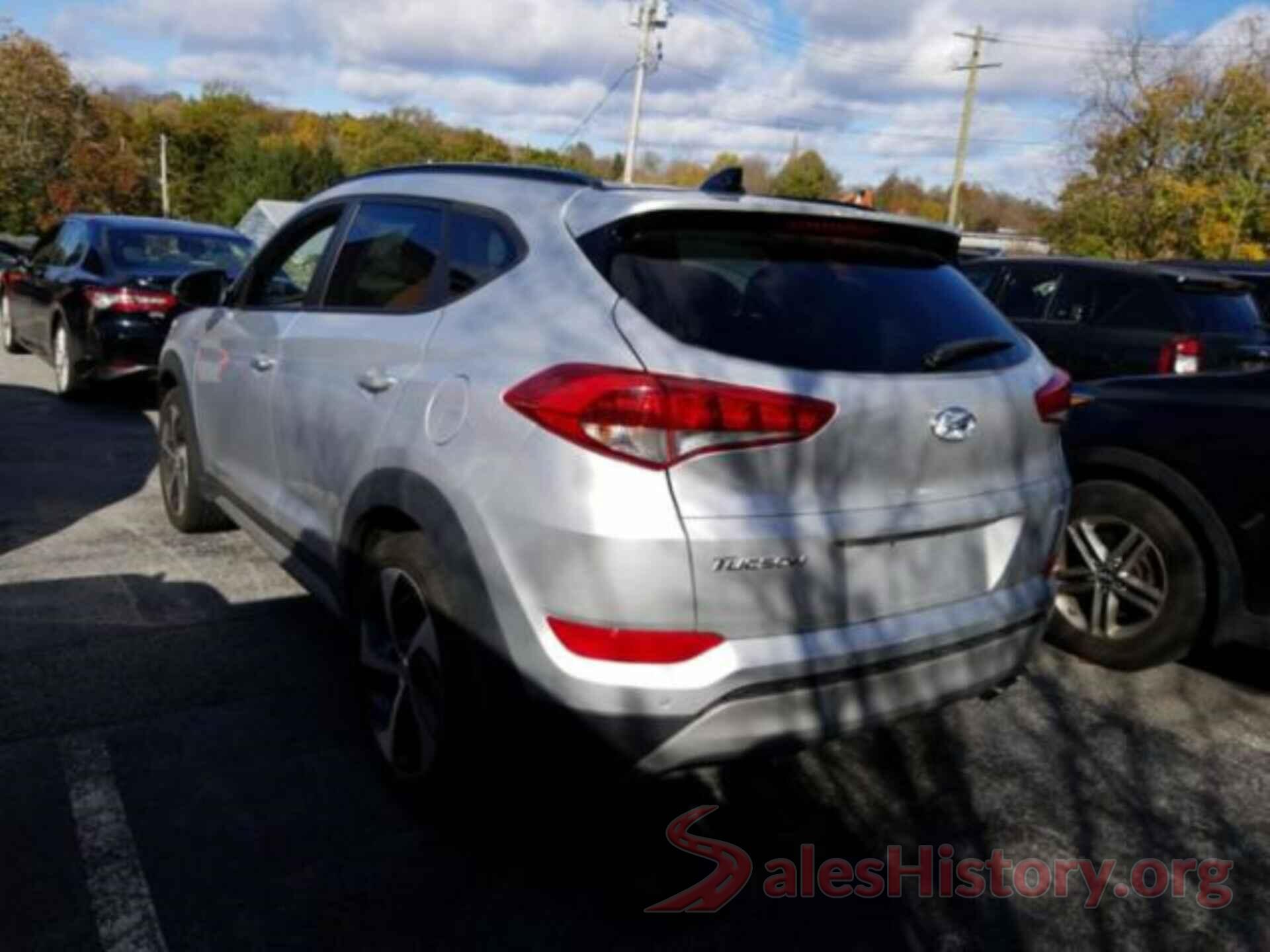 KM8J3CA20JU678220 2018 HYUNDAI TUCSON