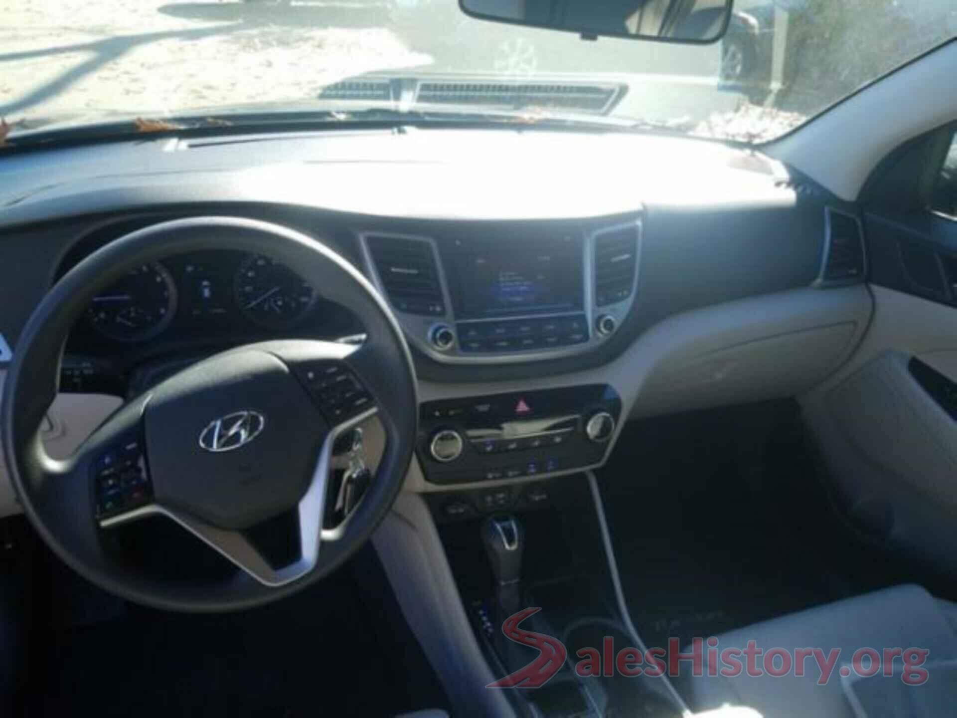 KM8J3CA43HU499973 2017 HYUNDAI TUCSON