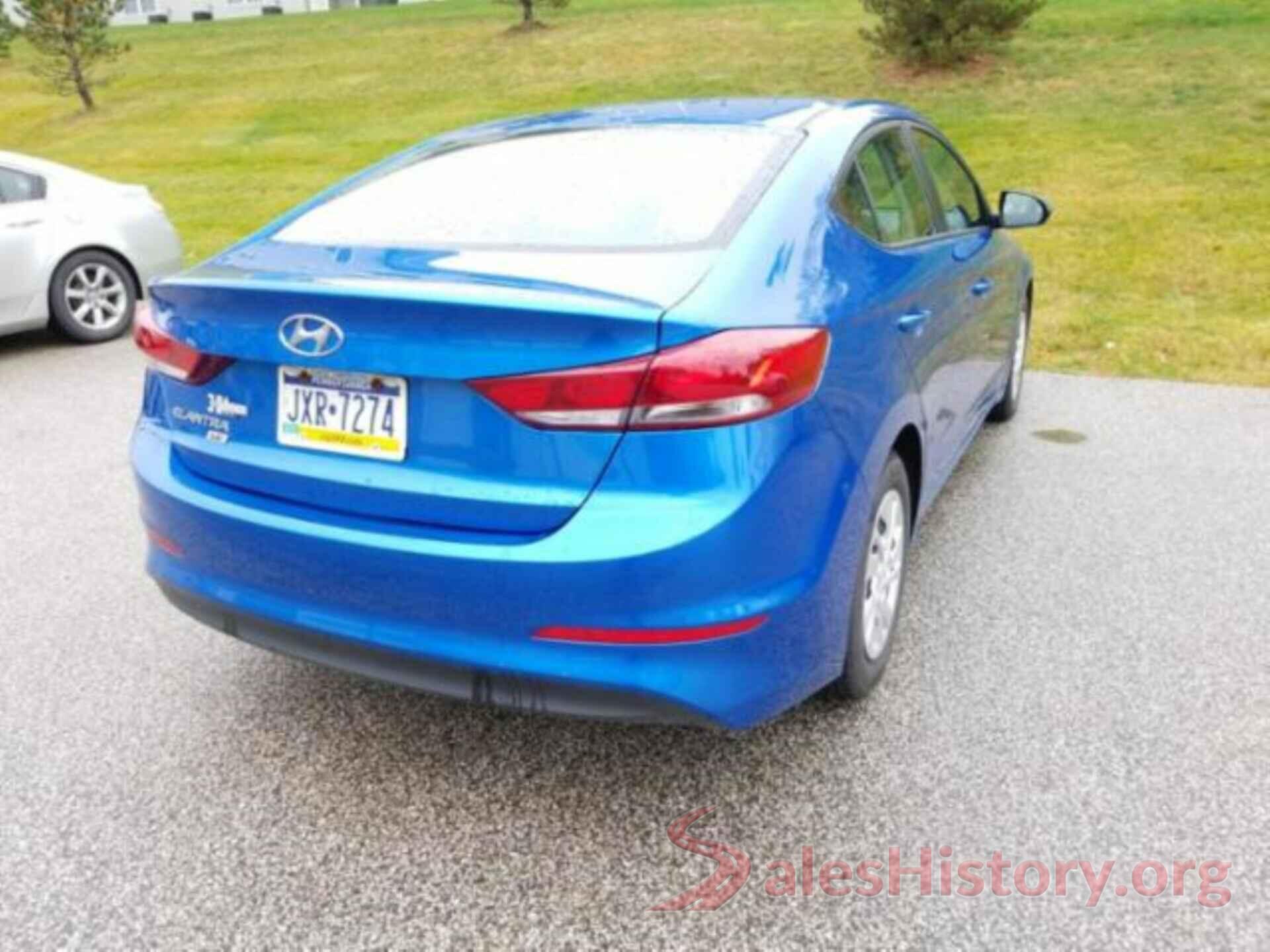 5NPD74LFXJH283645 2018 HYUNDAI ELANTRA