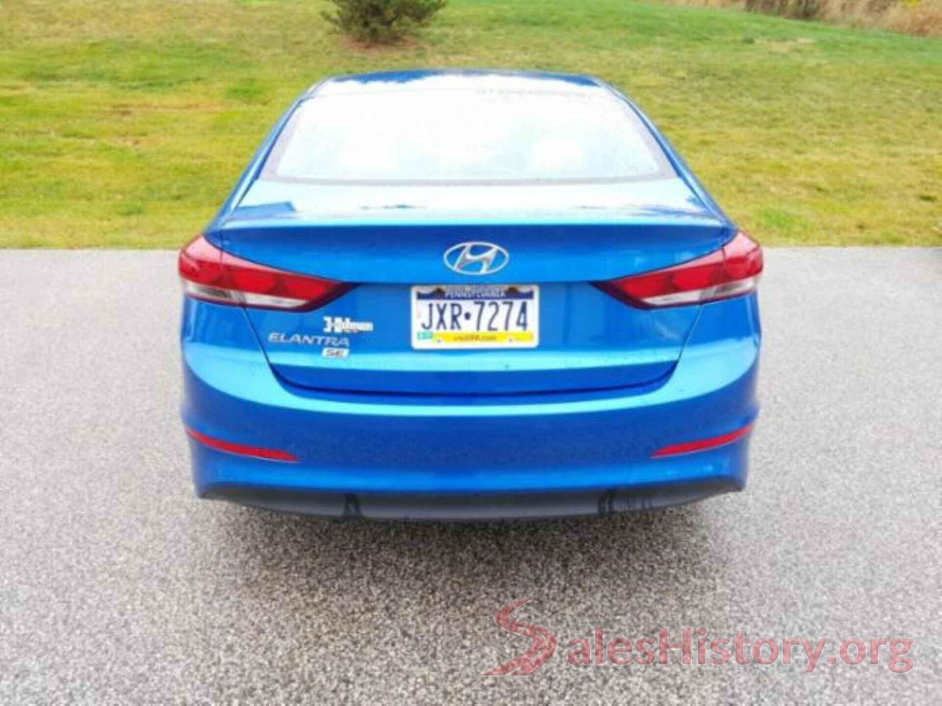 5NPD74LFXJH283645 2018 HYUNDAI ELANTRA