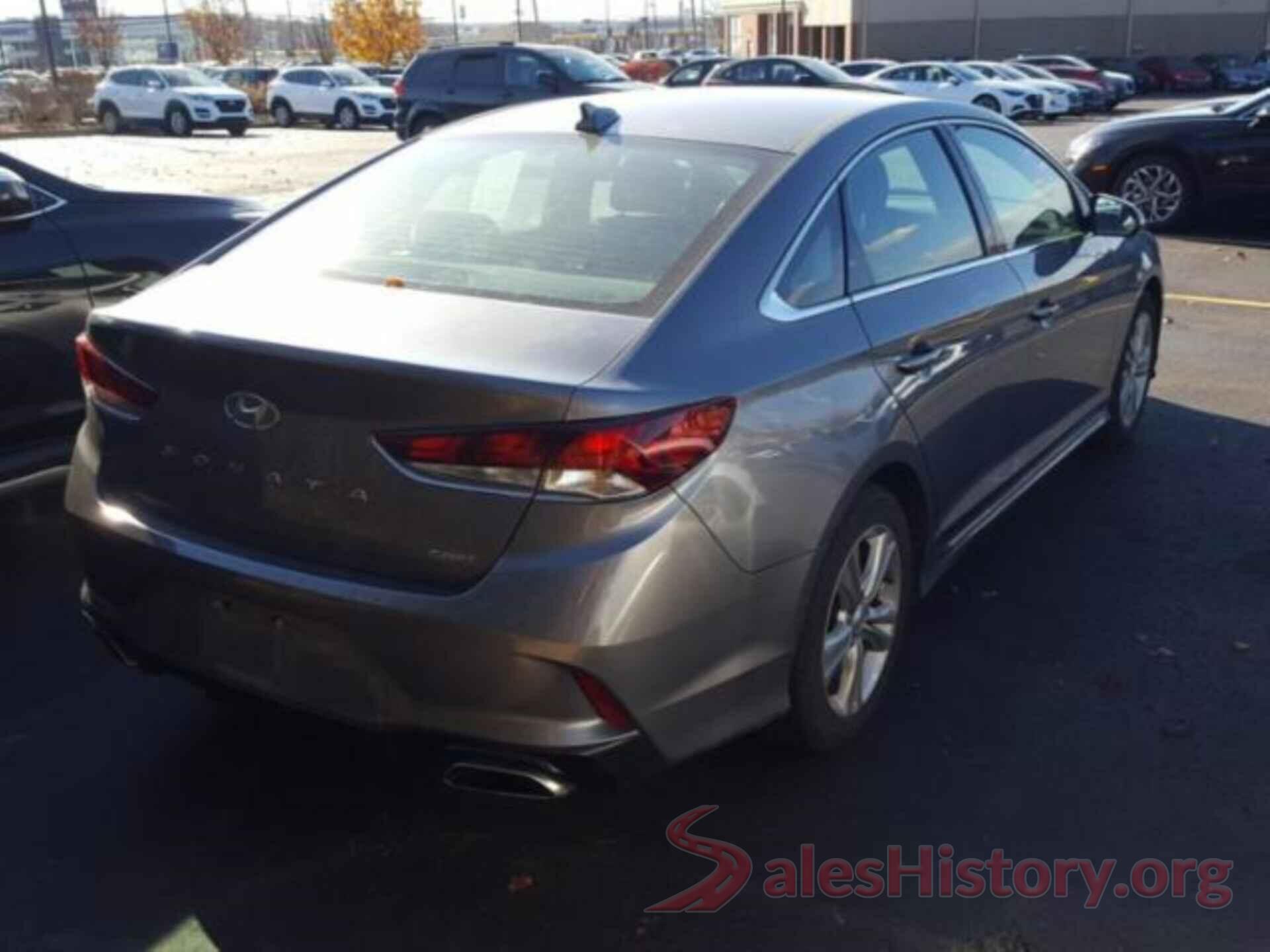 5NPE34AF8JH670746 2018 HYUNDAI SONATA