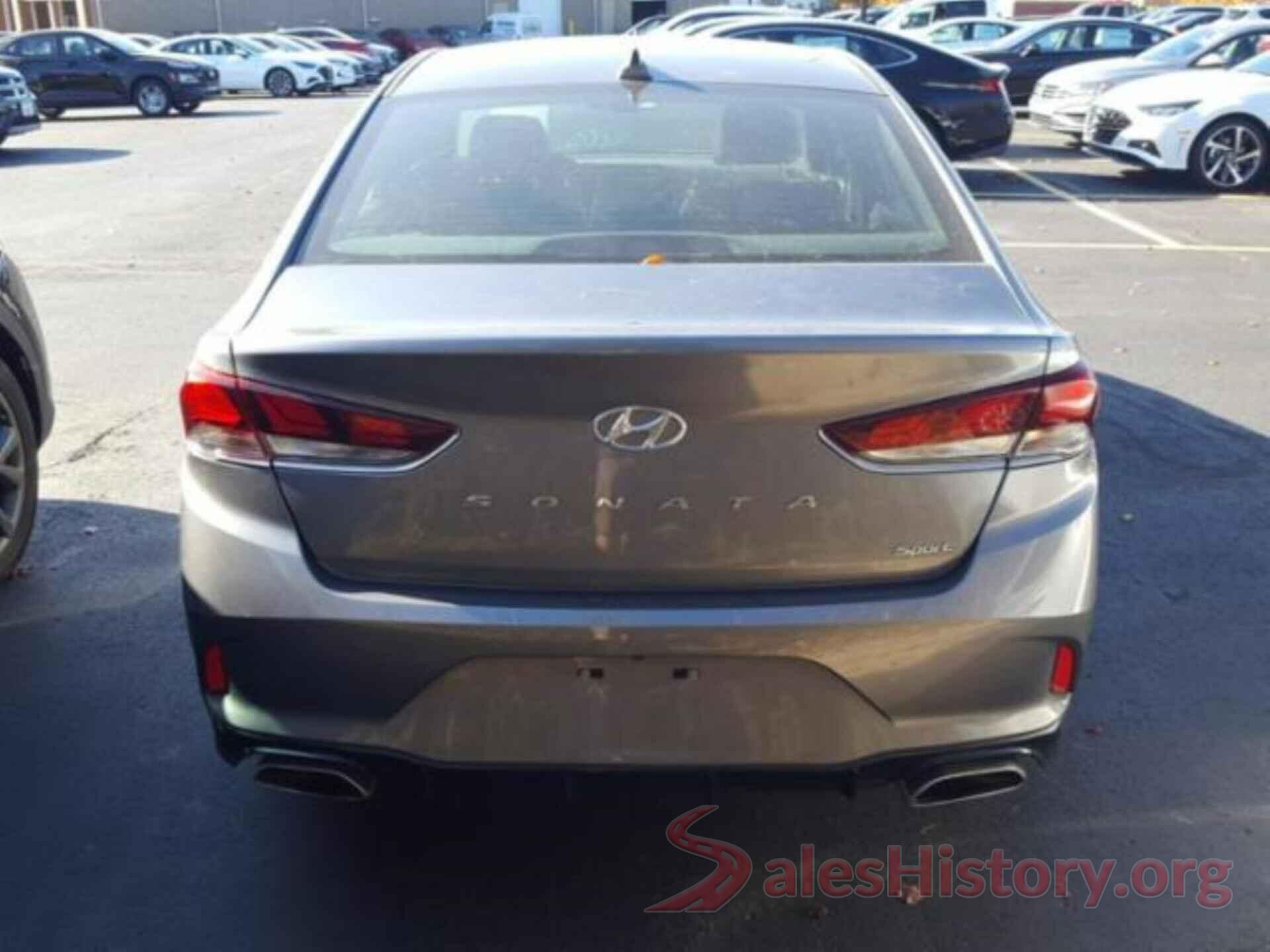 5NPE34AF8JH670746 2018 HYUNDAI SONATA