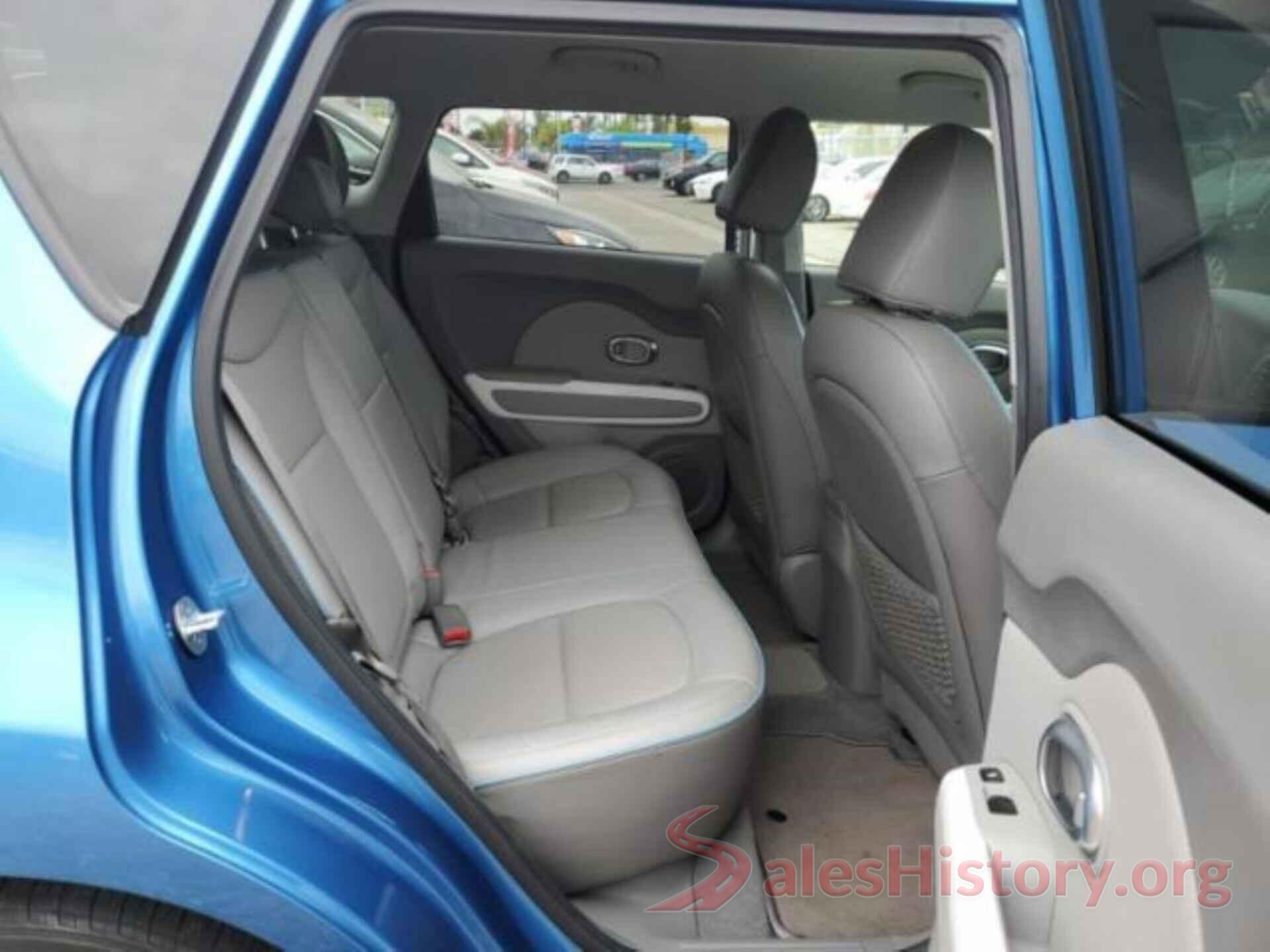 KNDJX3AE1G7017273 2016 KIA SOUL EV