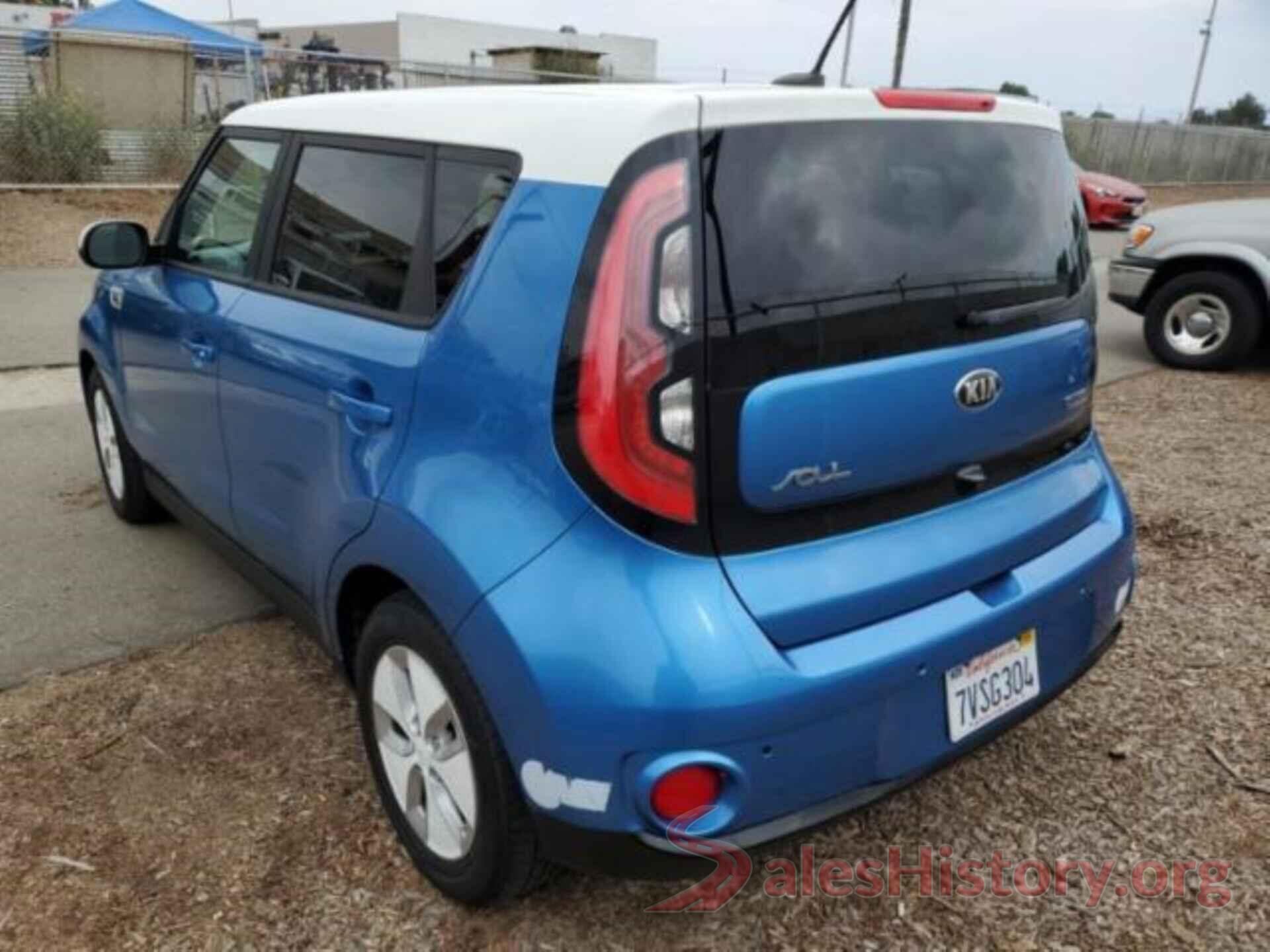 KNDJX3AE1G7017273 2016 KIA SOUL EV