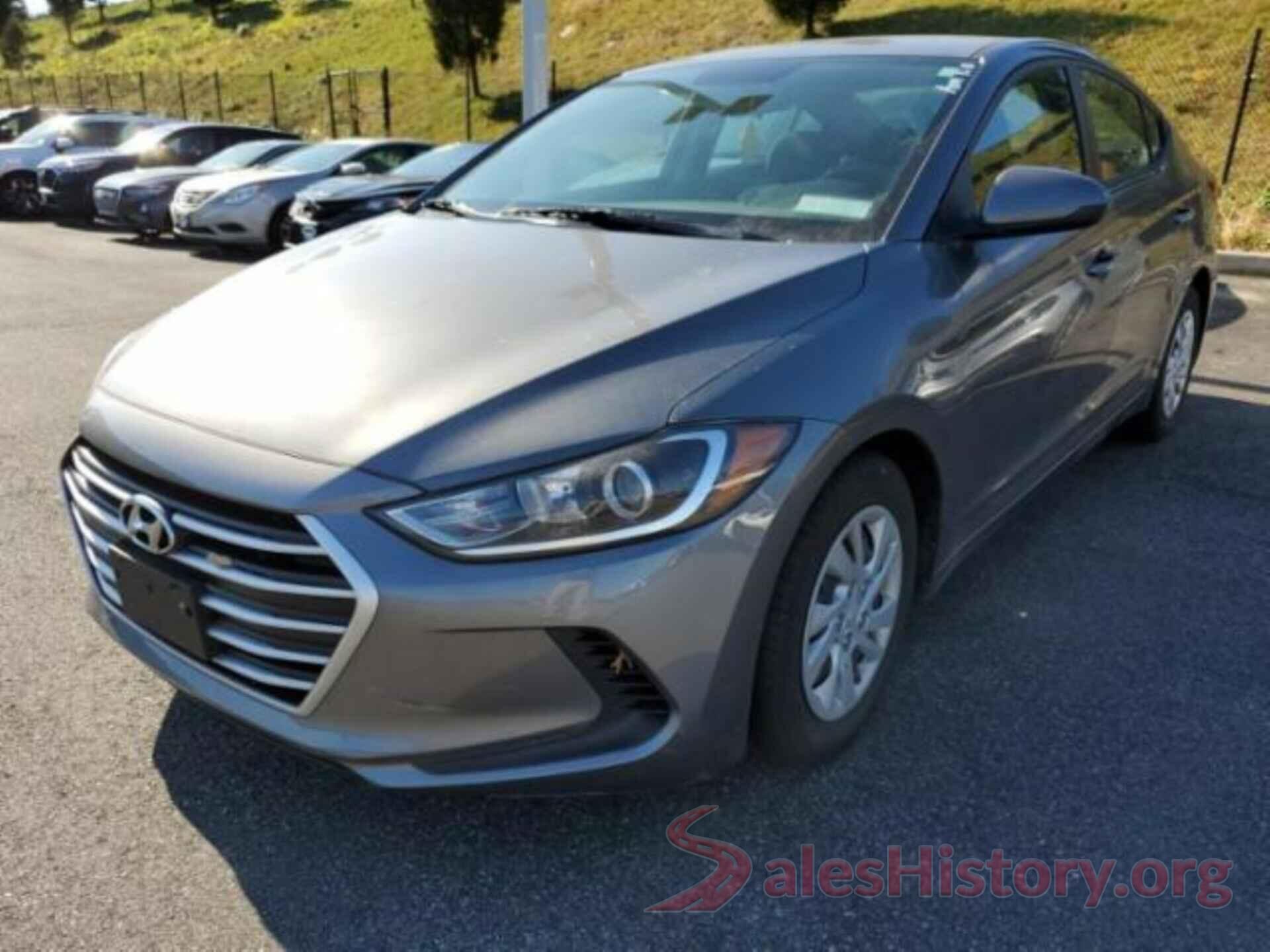 5NPD74LF5JH285237 2018 HYUNDAI ELANTRA