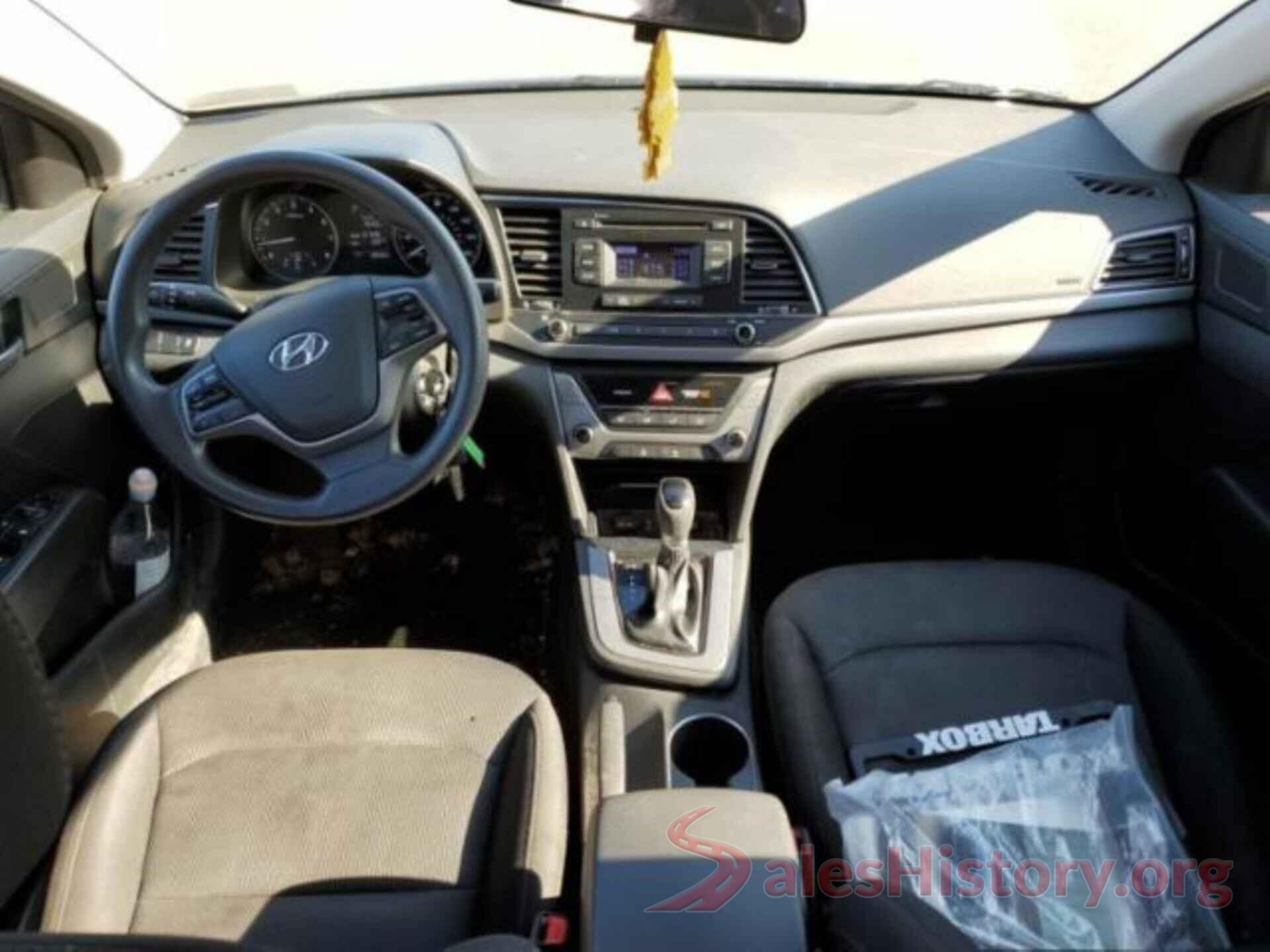 5NPD74LF5JH285237 2018 HYUNDAI ELANTRA