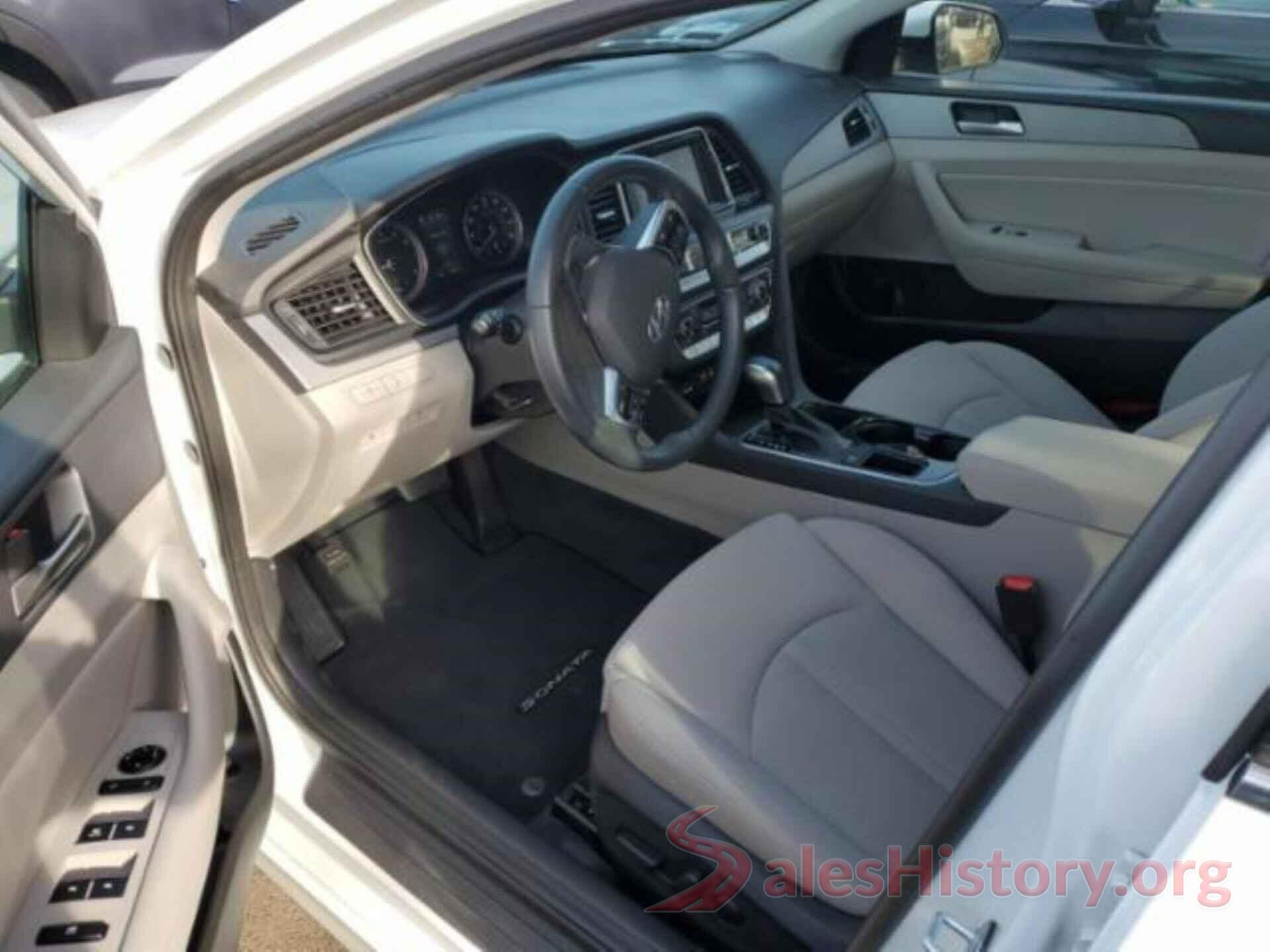 5NPE34AF2JH600403 2018 HYUNDAI SONATA