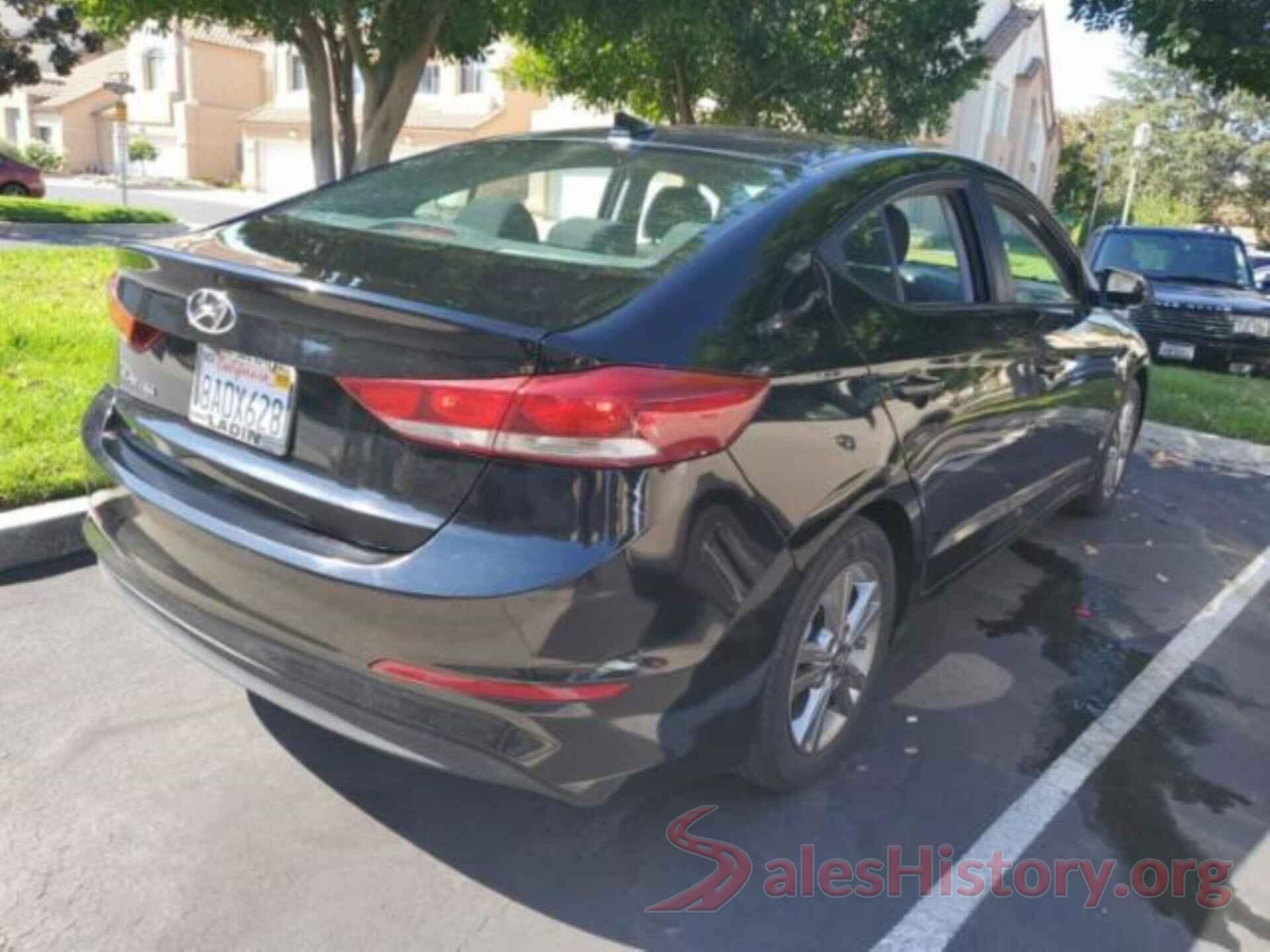 KMHD84LF0JU499924 2018 HYUNDAI ELANTRA