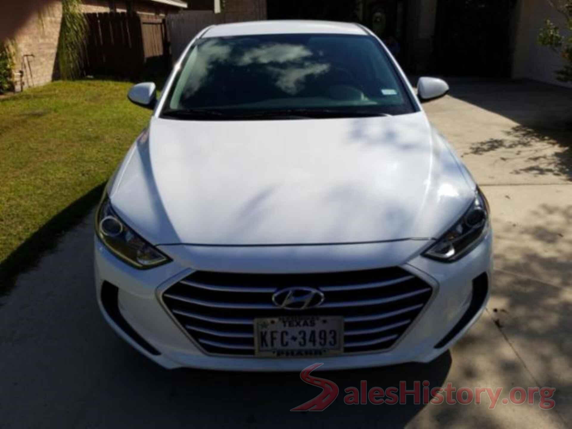 5NPD84LF9JH245143 2018 HYUNDAI ELANTRA