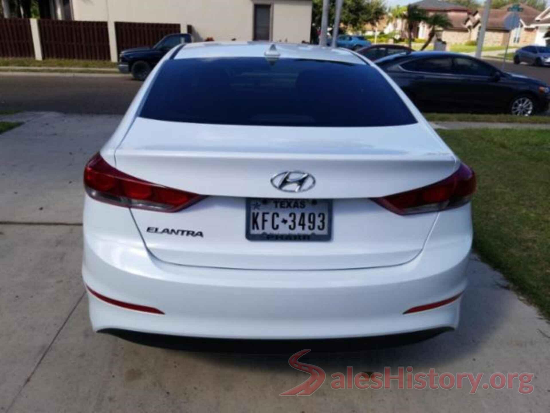 5NPD84LF9JH245143 2018 HYUNDAI ELANTRA