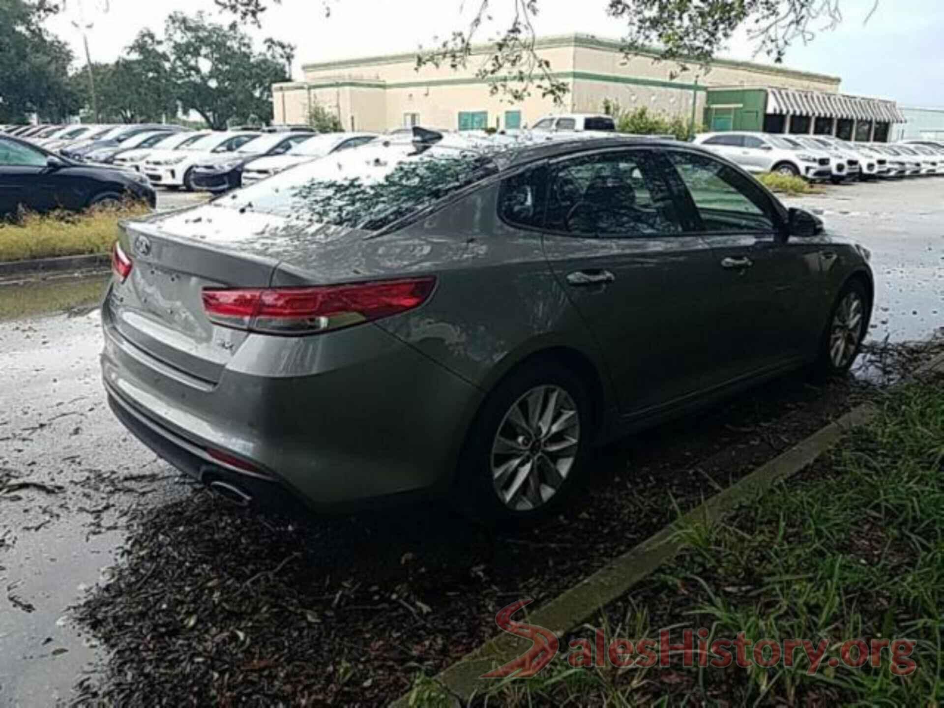 5XXGU4L33JG190389 2018 KIA OPTIMA