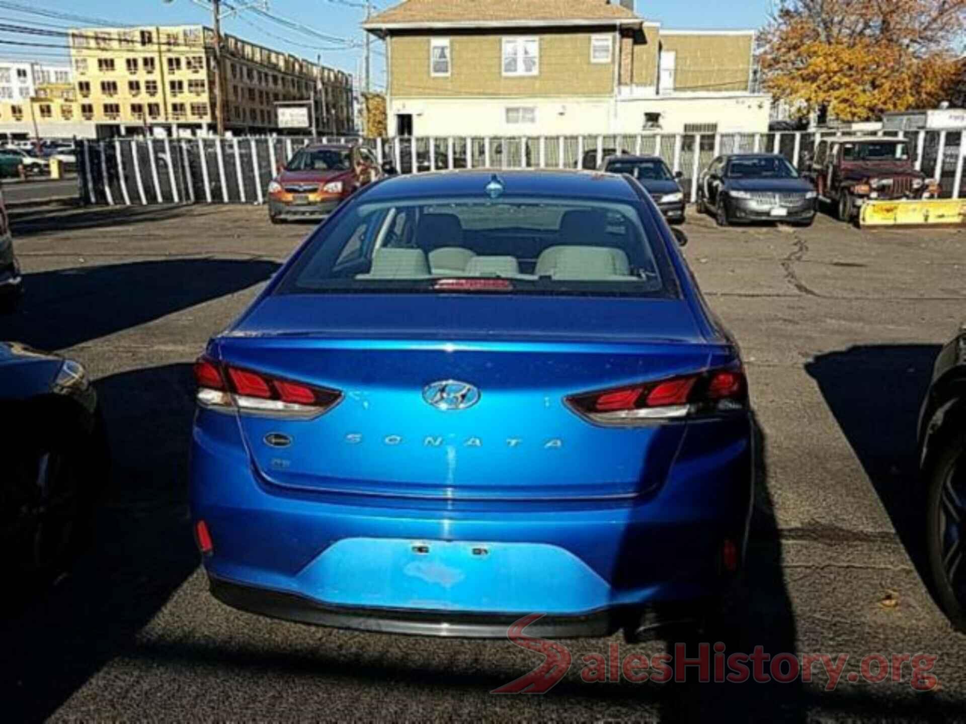 5NPE24AF0JH607918 2018 HYUNDAI SONATA