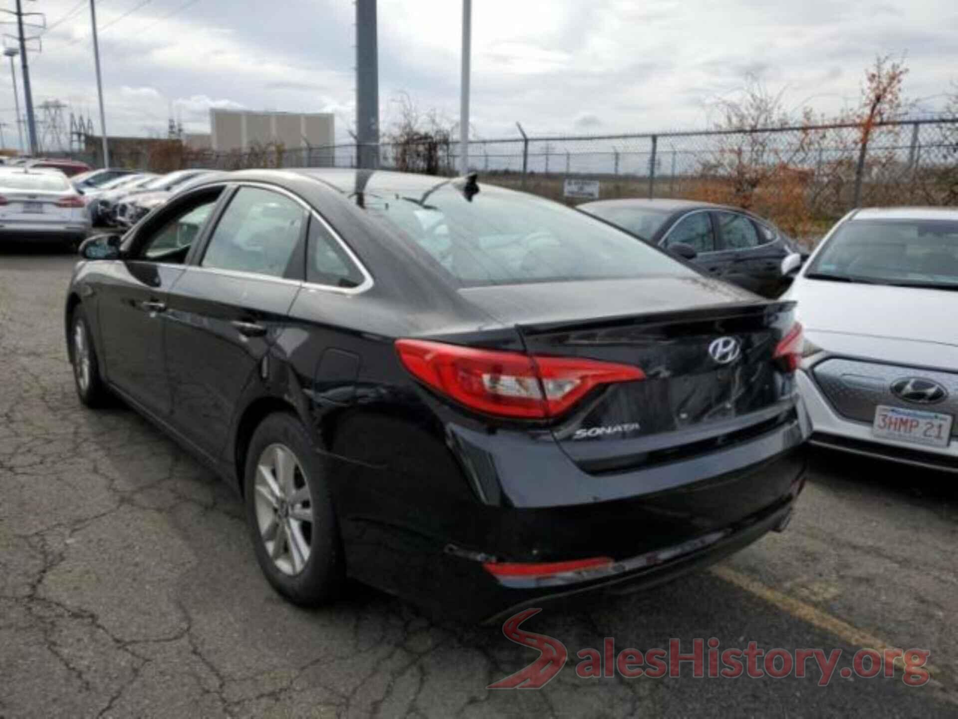 5NPE24AF2HH590307 2017 HYUNDAI SONATA