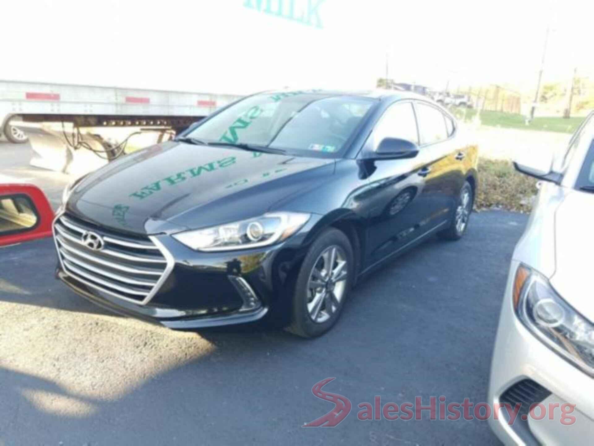 KMHD84LFXJU502005 2018 HYUNDAI ELANTRA