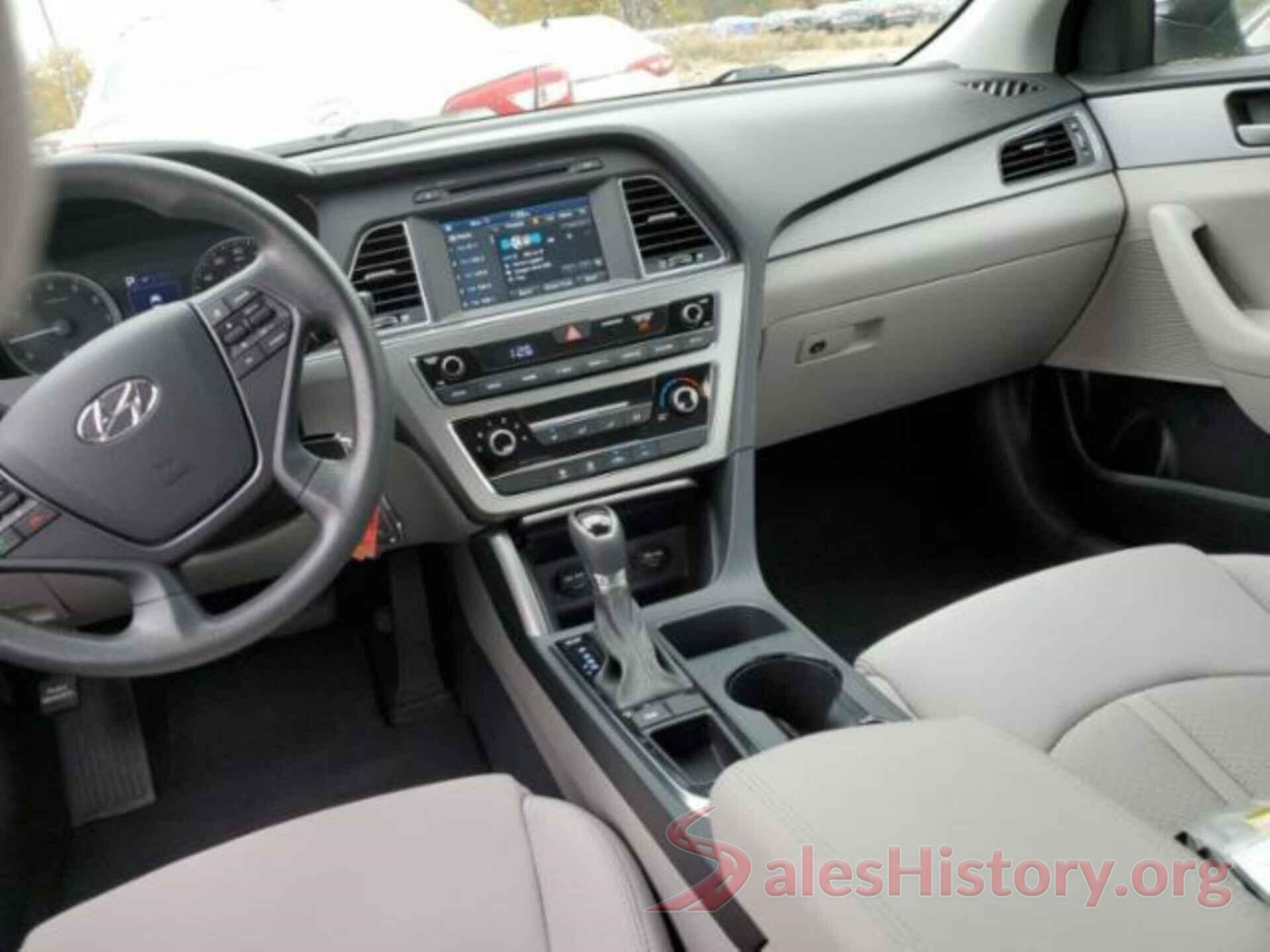 5NPE24AF2HH586435 2017 HYUNDAI SONATA