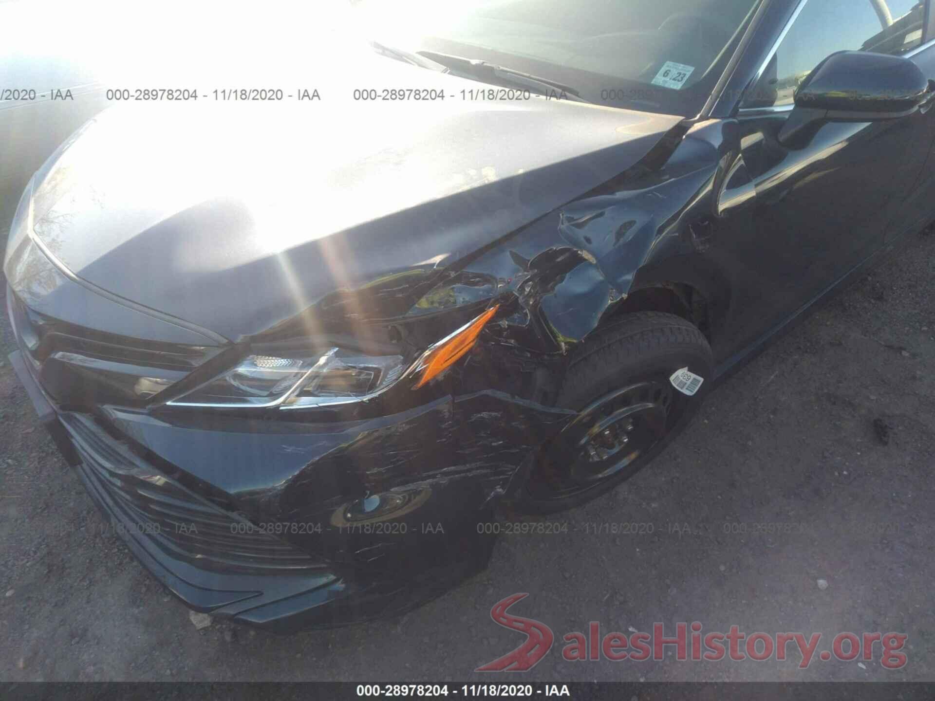 4T1B11HK3JU589519 2018 TOYOTA CAMRY