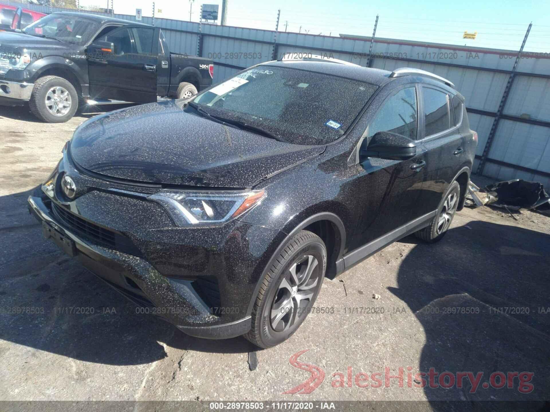 2T3ZFREVXJW477109 2018 TOYOTA RAV4