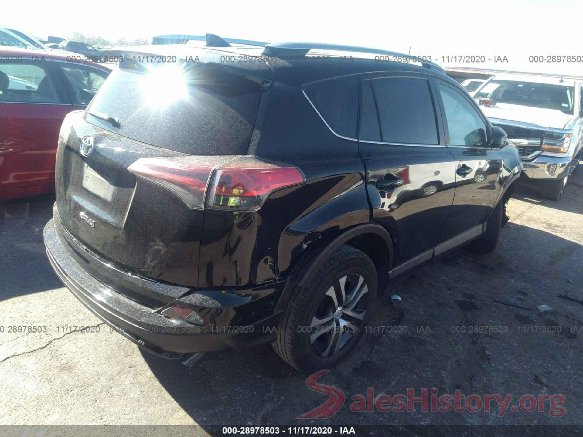 2T3ZFREVXJW477109 2018 TOYOTA RAV4