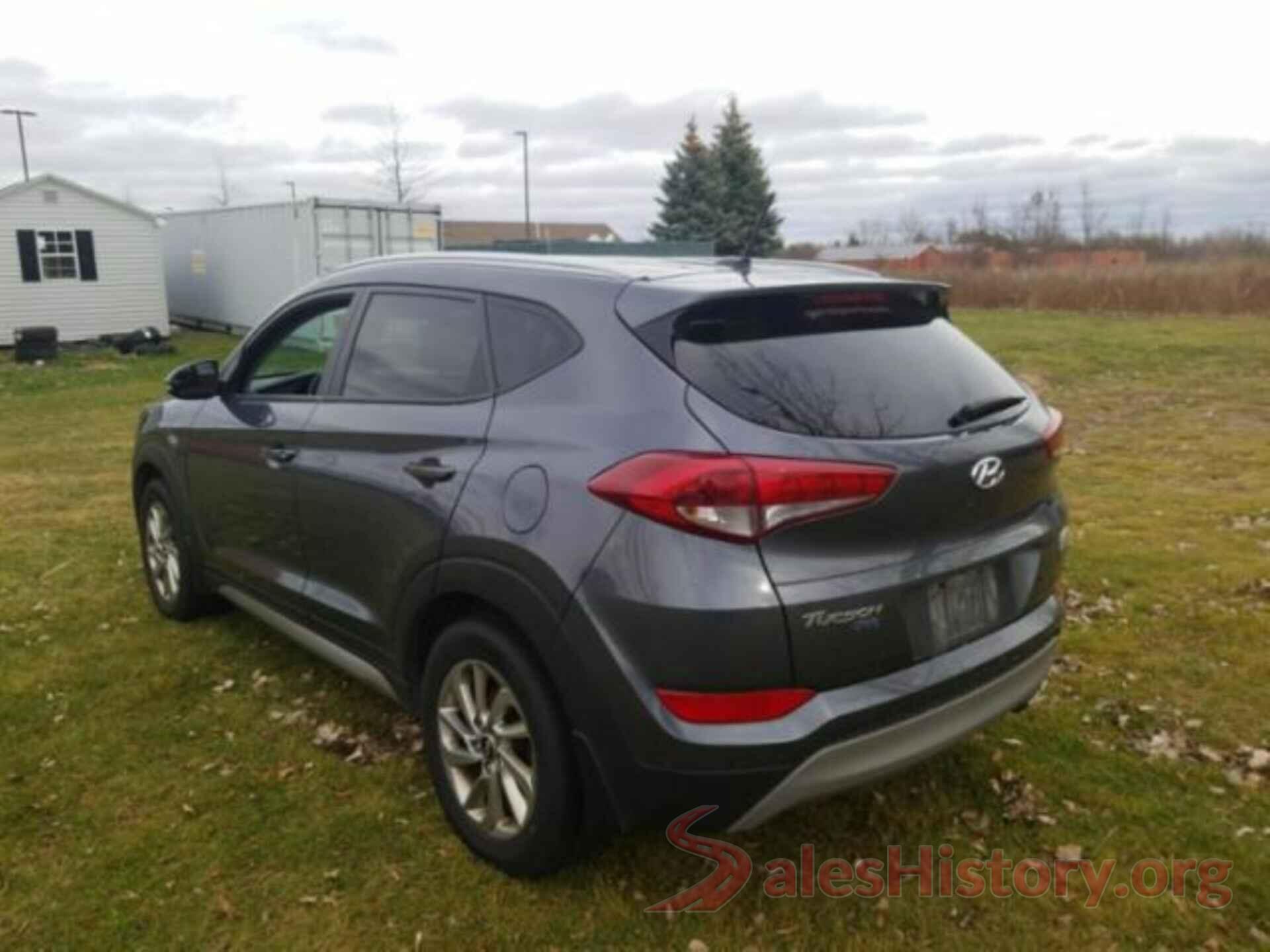 KM8J3CA22HU311376 2017 HYUNDAI TUCSON