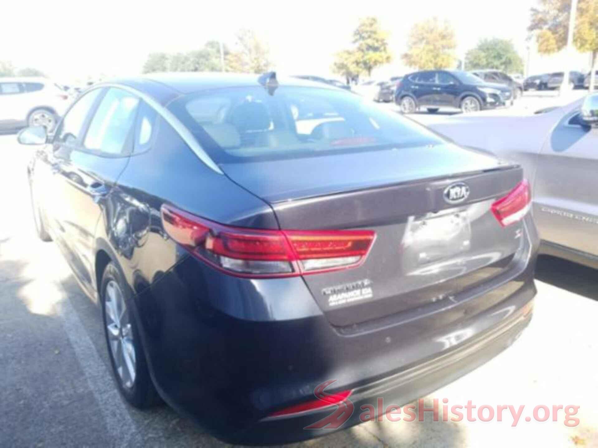 5XXGT4L36JG190129 2018 KIA OPTIMA