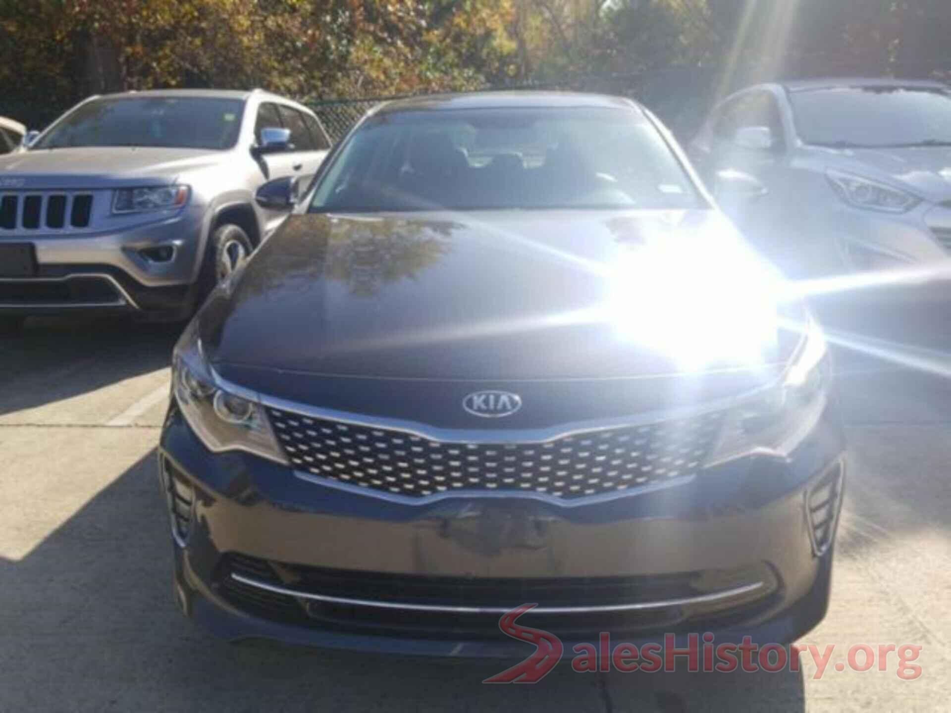 5XXGT4L36JG190129 2018 KIA OPTIMA