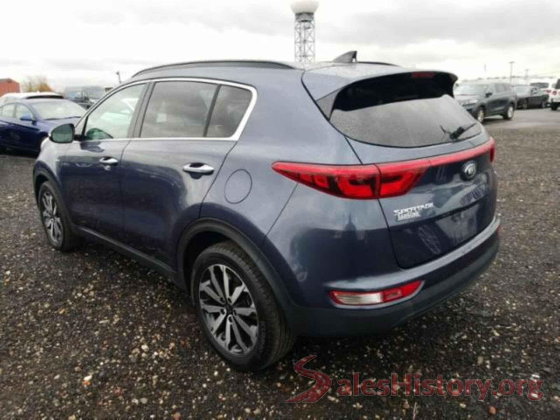 KNDPNCAC9J7350309 2018 KIA SPORTAGE