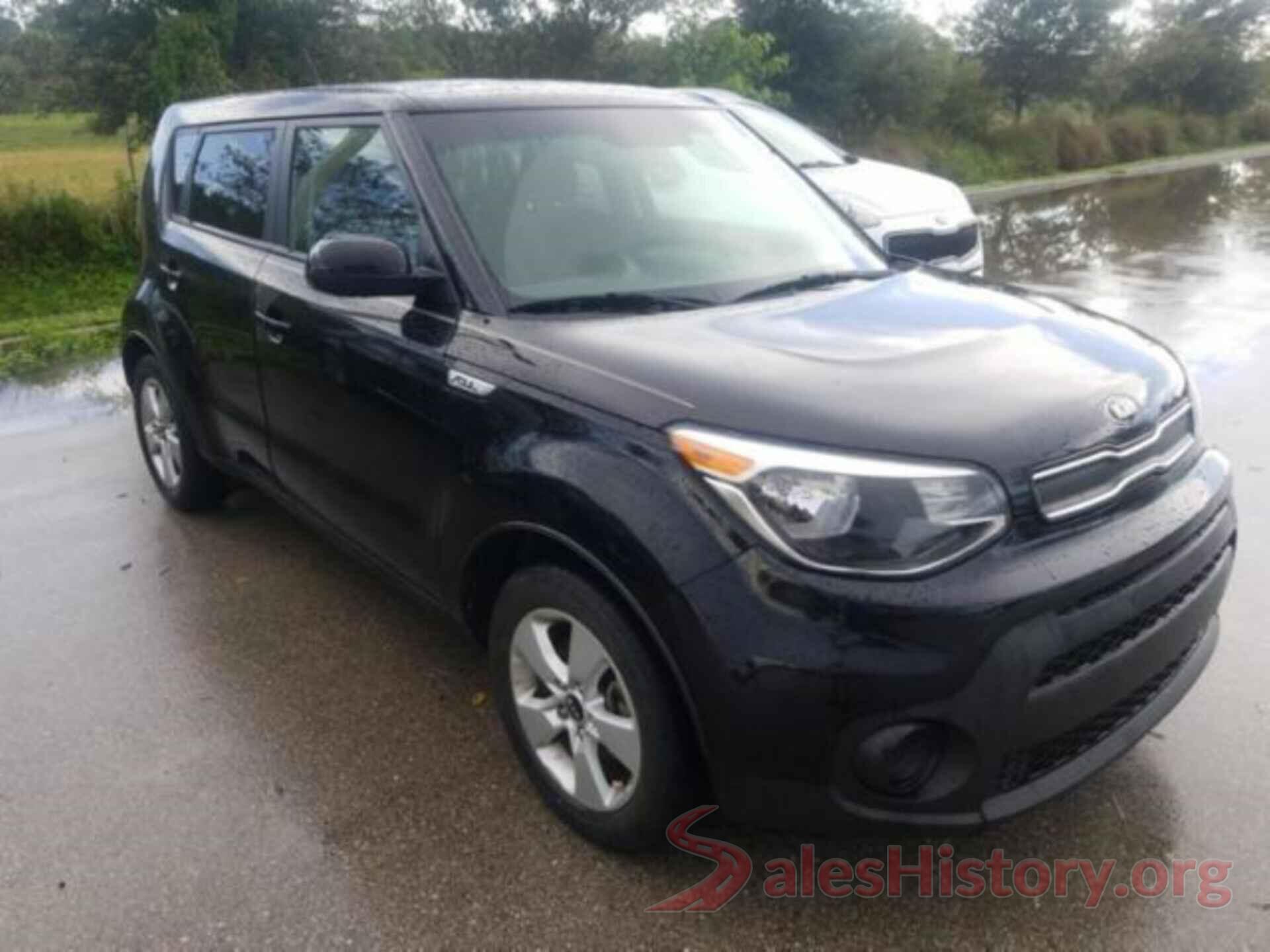 KNDJN2A2XJ7518661 2018 KIA SOUL