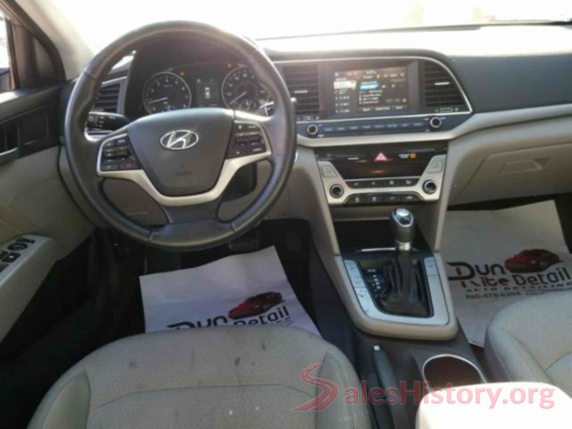 5NPD84LF4HH075011 2017 HYUNDAI ELANTRA