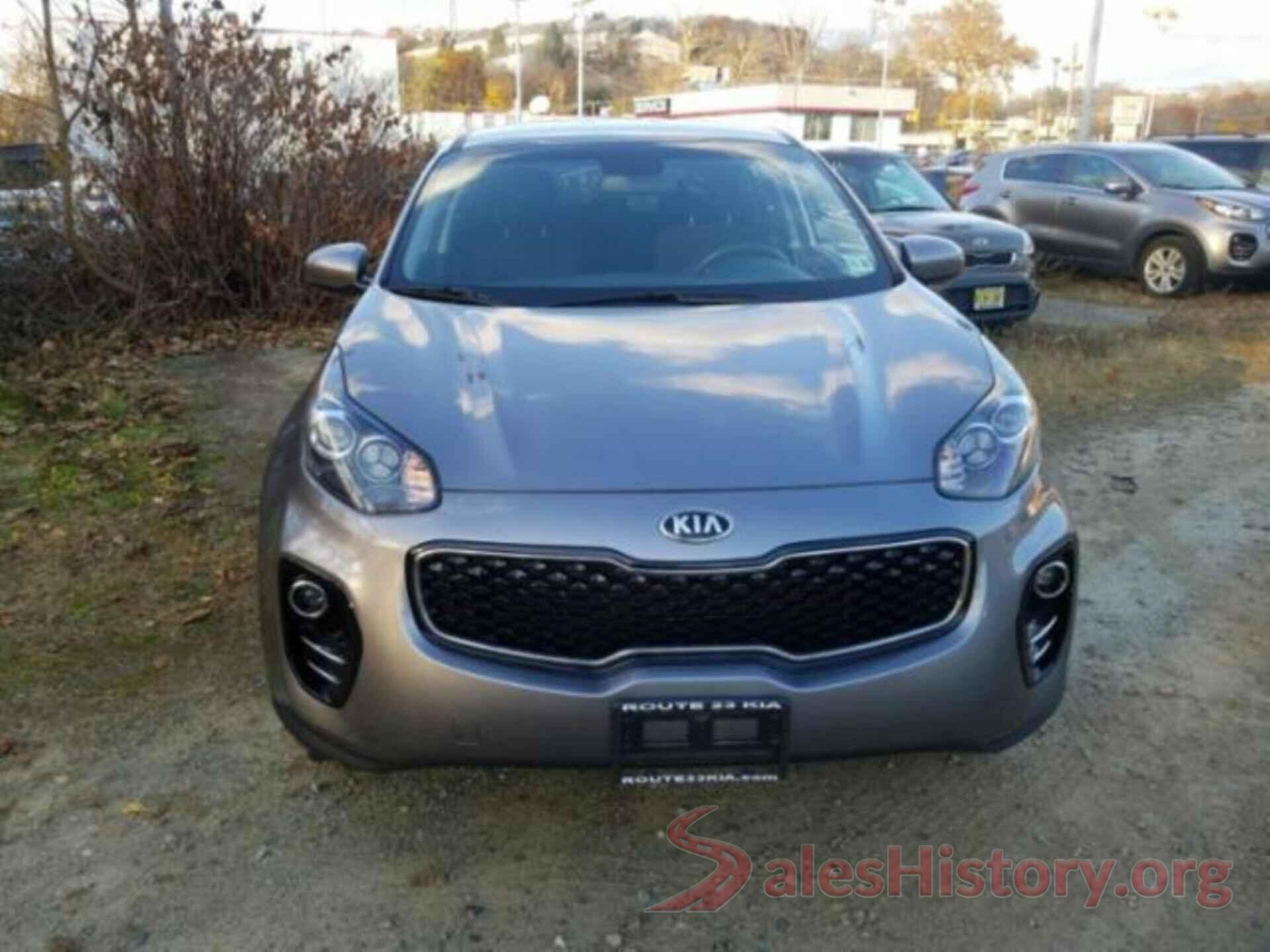 KNDPMCAC4J7370227 2018 KIA SPORTAGE