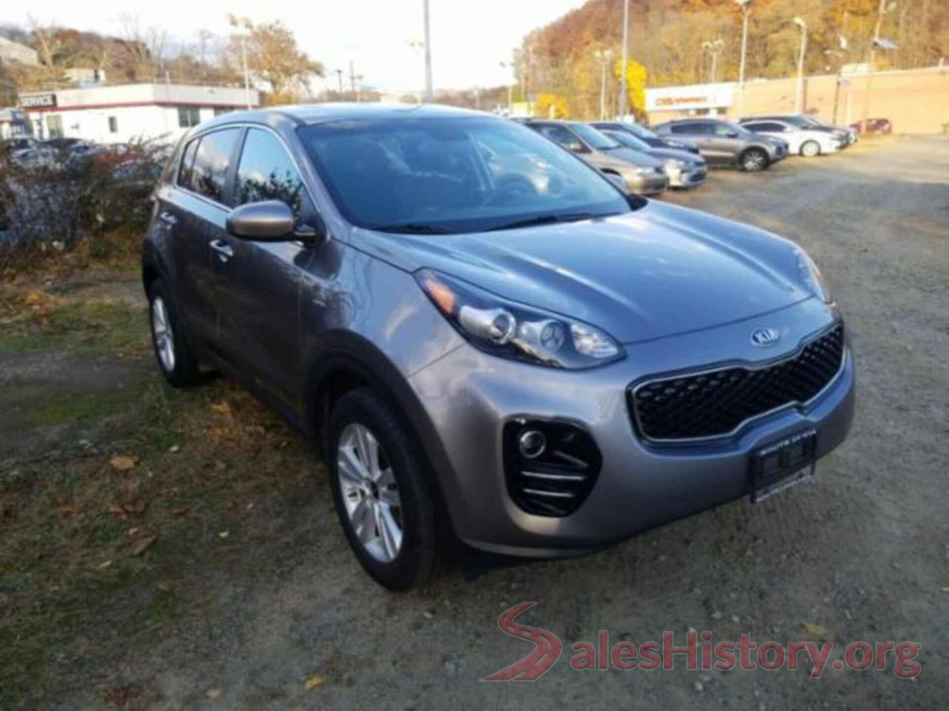 KNDPMCAC4J7370227 2018 KIA SPORTAGE