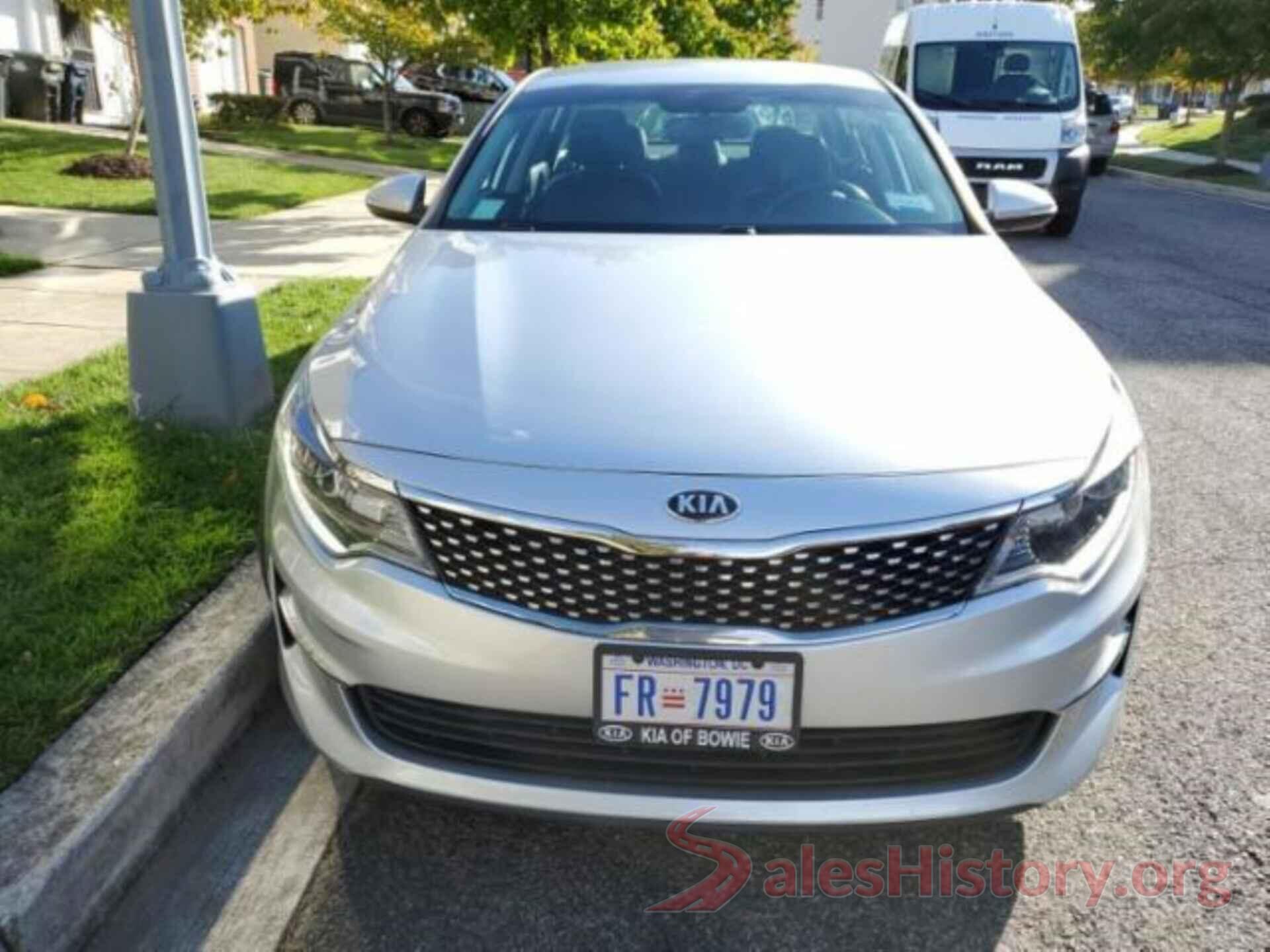 5XXGU4L38JG195118 2018 KIA OPTIMA