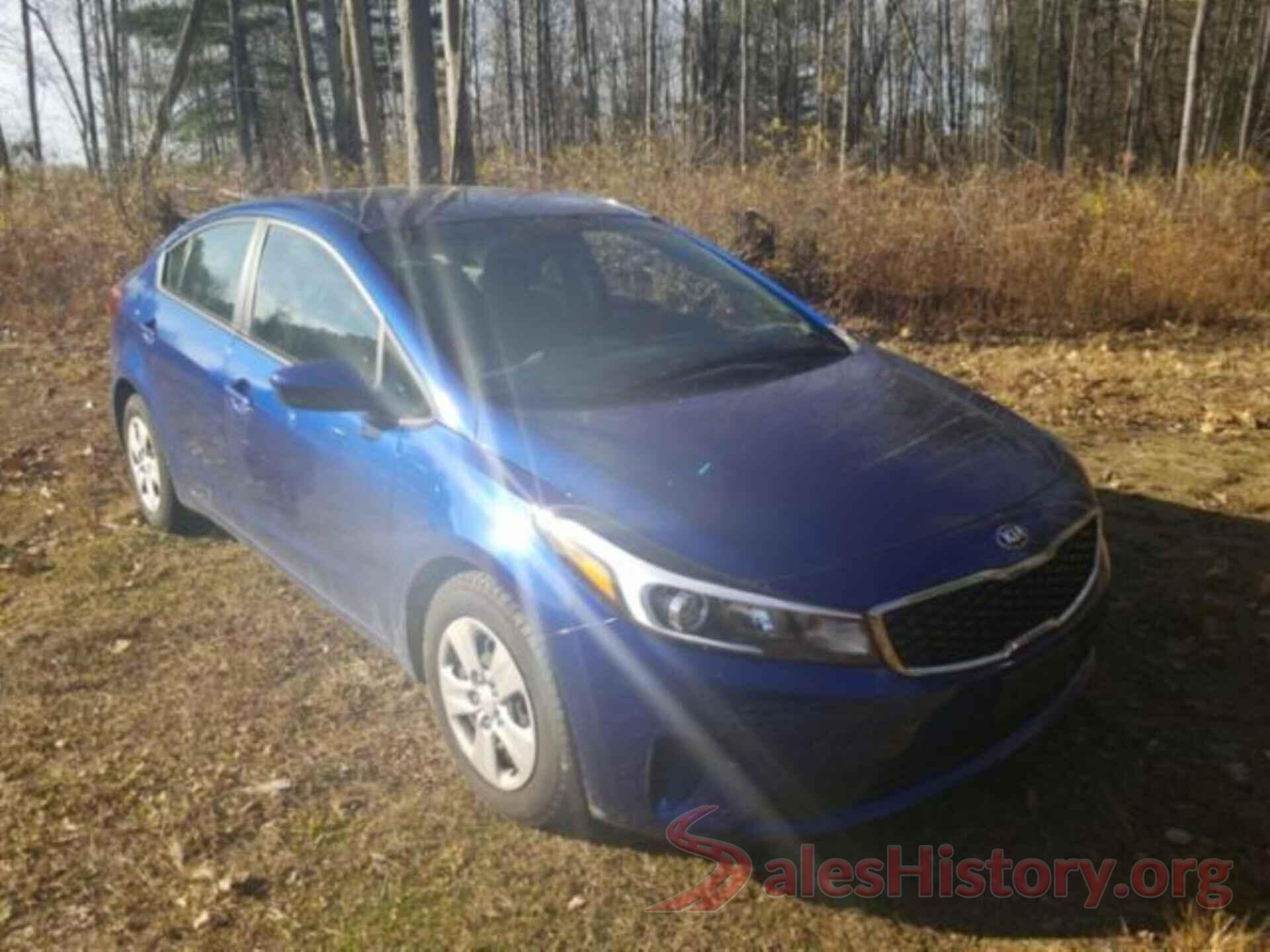 3KPFK4A72HE158513 2017 KIA FORTE