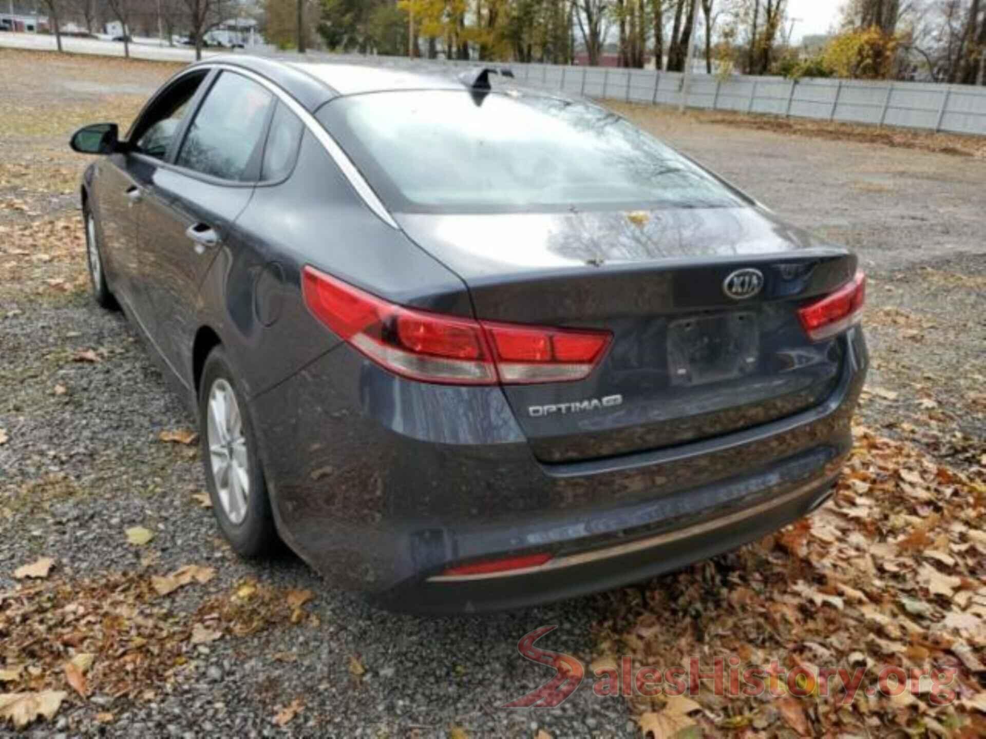 5XXGT4L38HG135675 2017 KIA OPTIMA