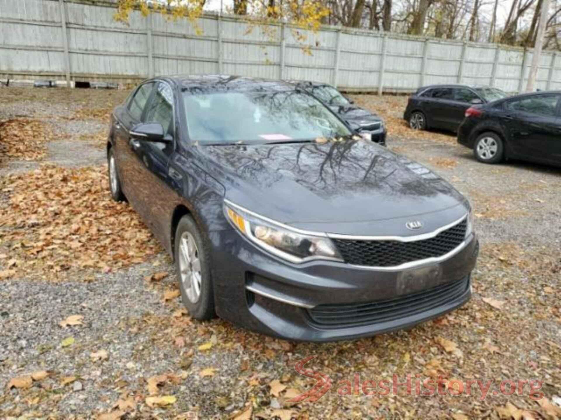 5XXGT4L38HG135675 2017 KIA OPTIMA