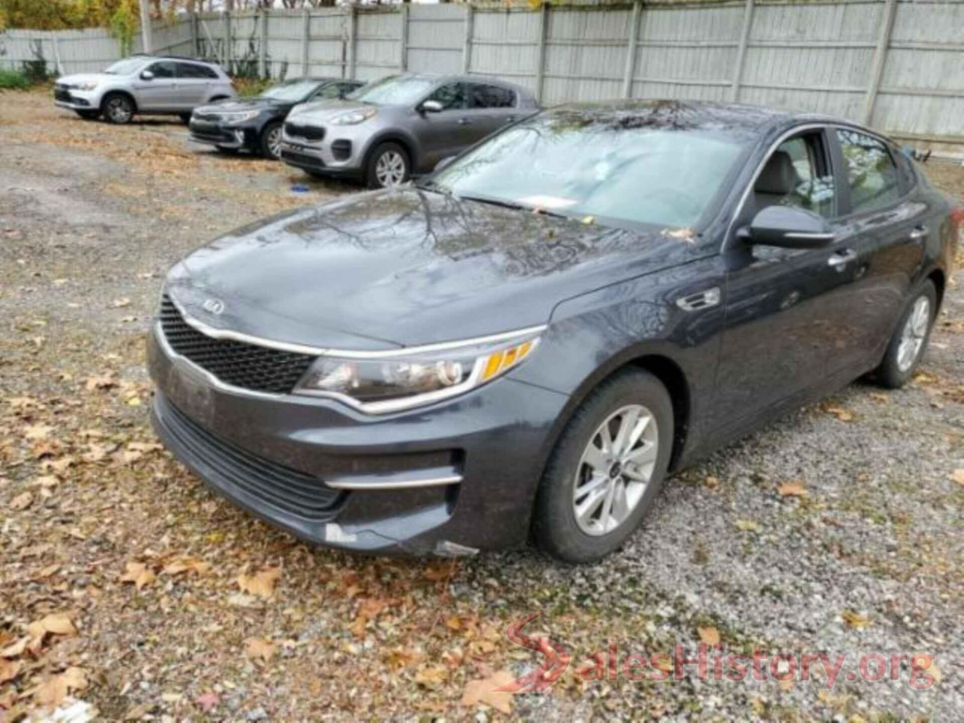 5XXGT4L38HG135675 2017 KIA OPTIMA