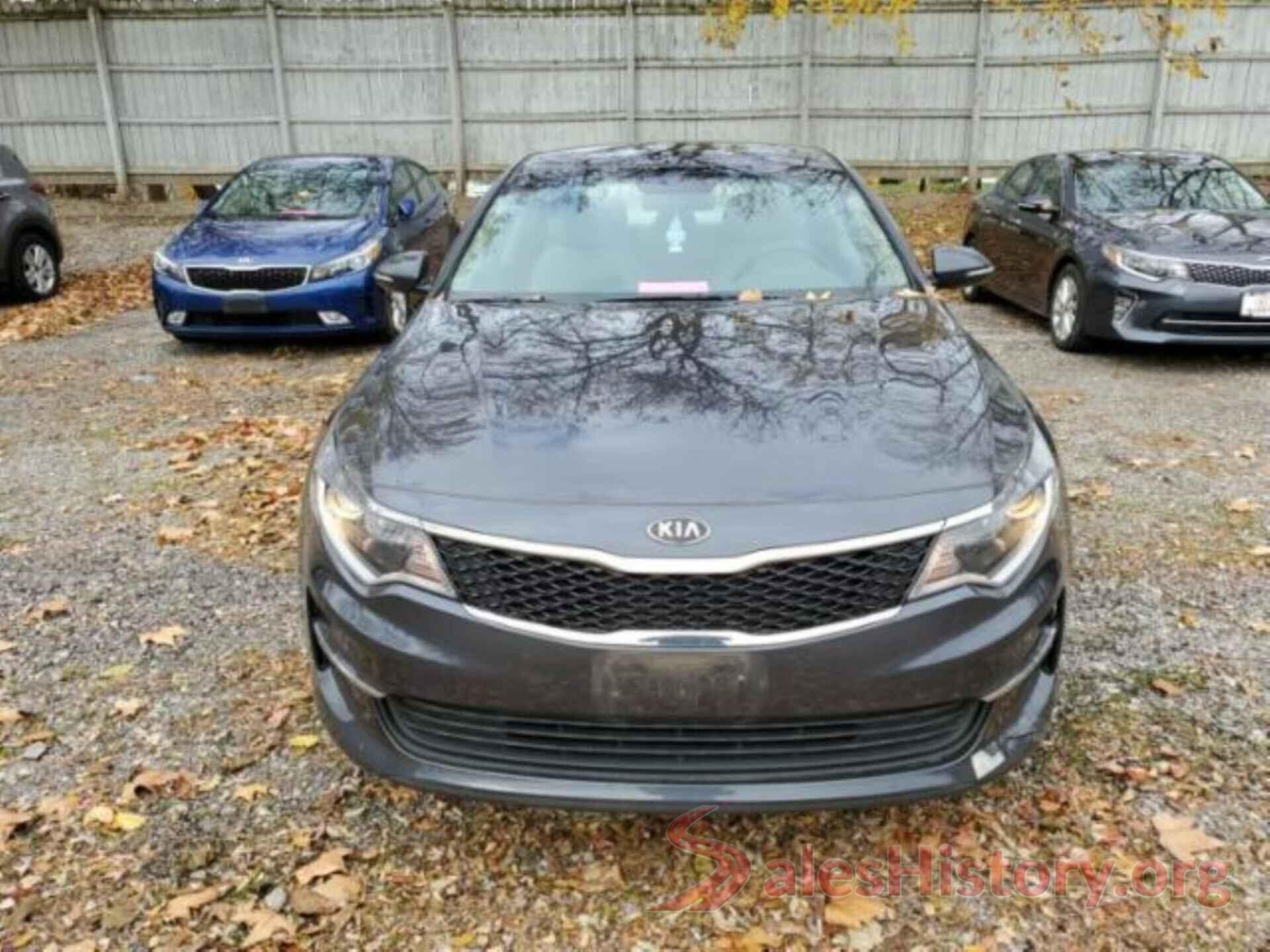 5XXGT4L38HG135675 2017 KIA OPTIMA