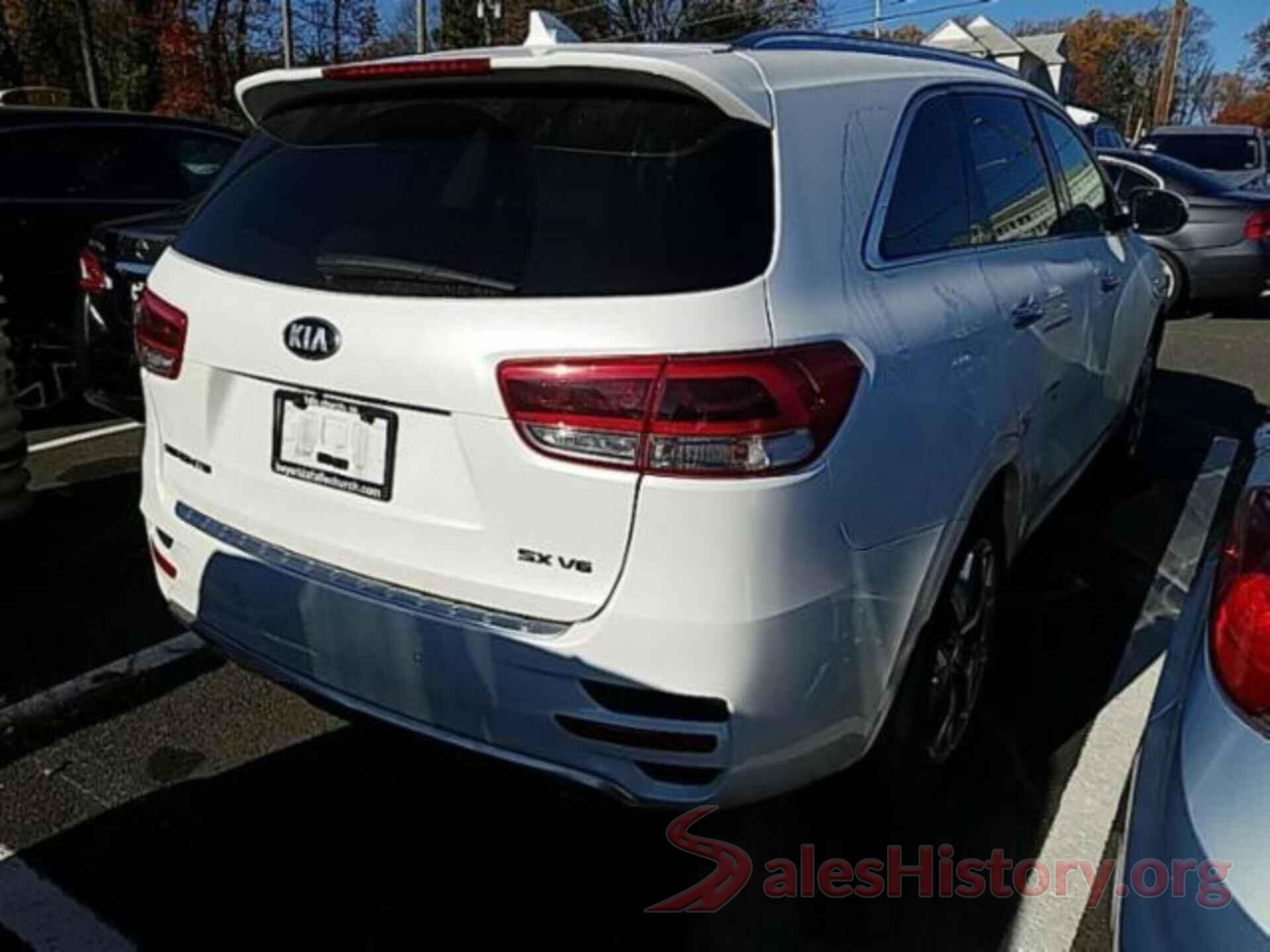 5XYPKDA50JG348077 2018 KIA SORENTO