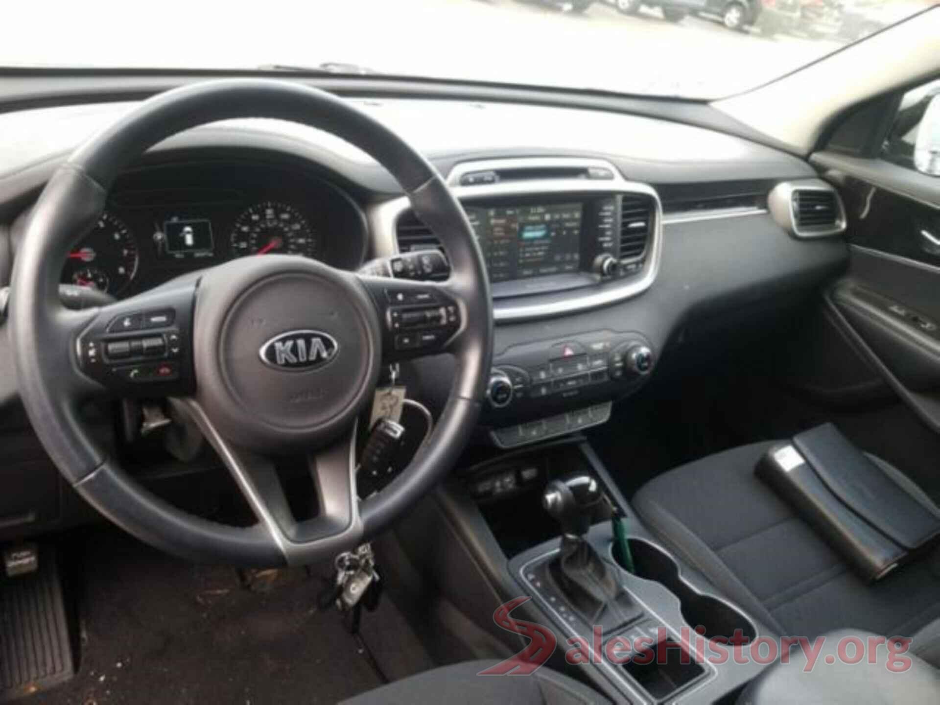 5XYPGDA34HG332670 2017 KIA SORENTO