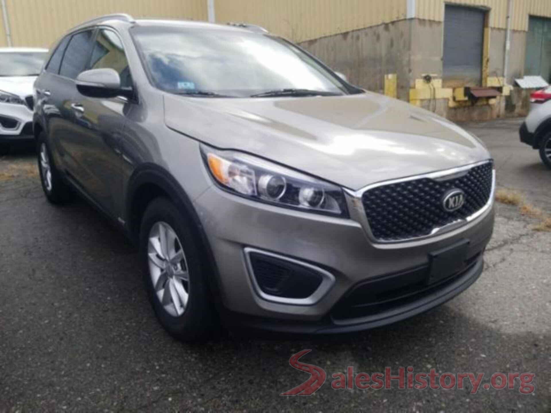 5XYPGDA34HG332670 2017 KIA SORENTO