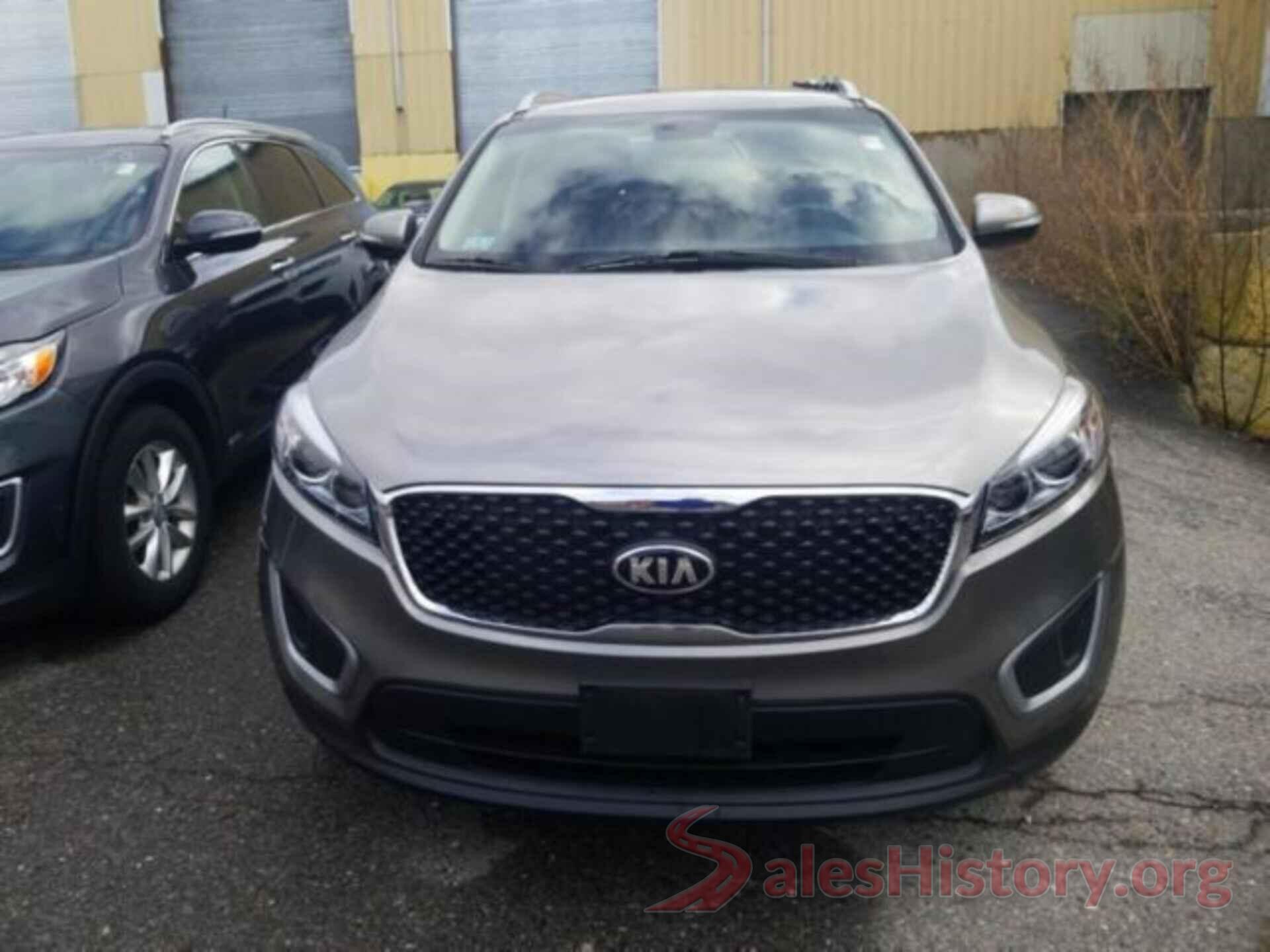 5XYPGDA34HG332670 2017 KIA SORENTO