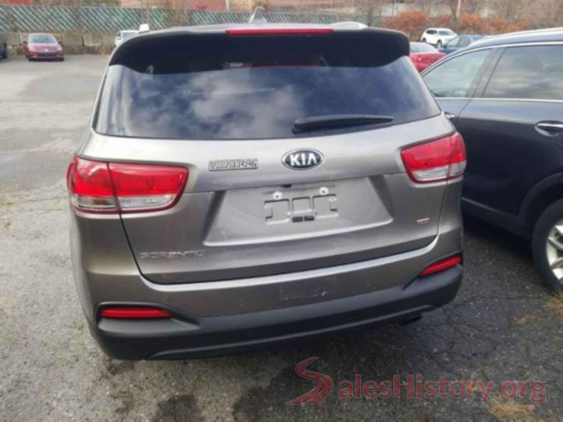 5XYPGDA34HG332670 2017 KIA SORENTO