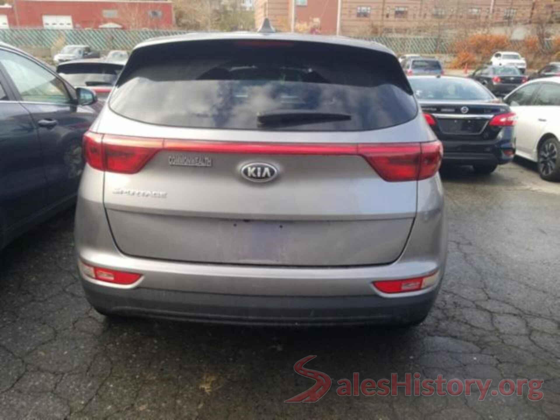 KNDPMCAC3J7354195 2018 KIA SPORTAGE