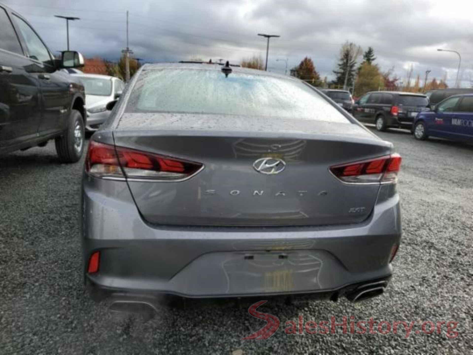 5NPE34AB0JH635812 2018 HYUNDAI SONATA