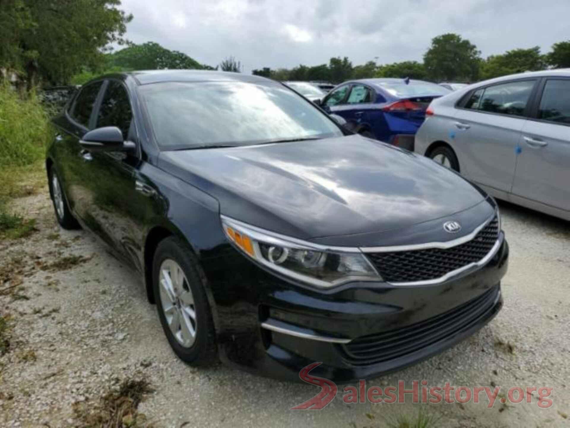 KNAGT4L31G5119236 2016 KIA OPTIMA