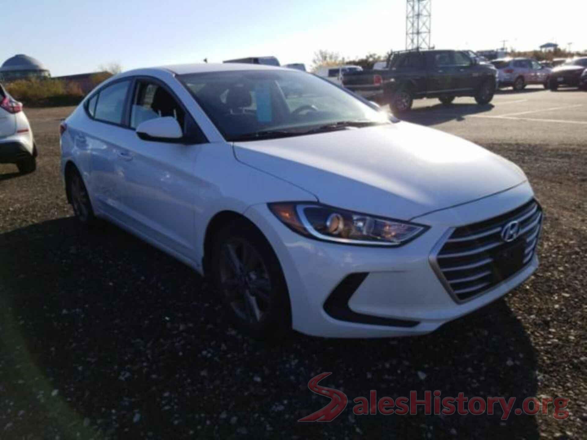 5NPD84LF1JH273700 2018 HYUNDAI ELANTRA