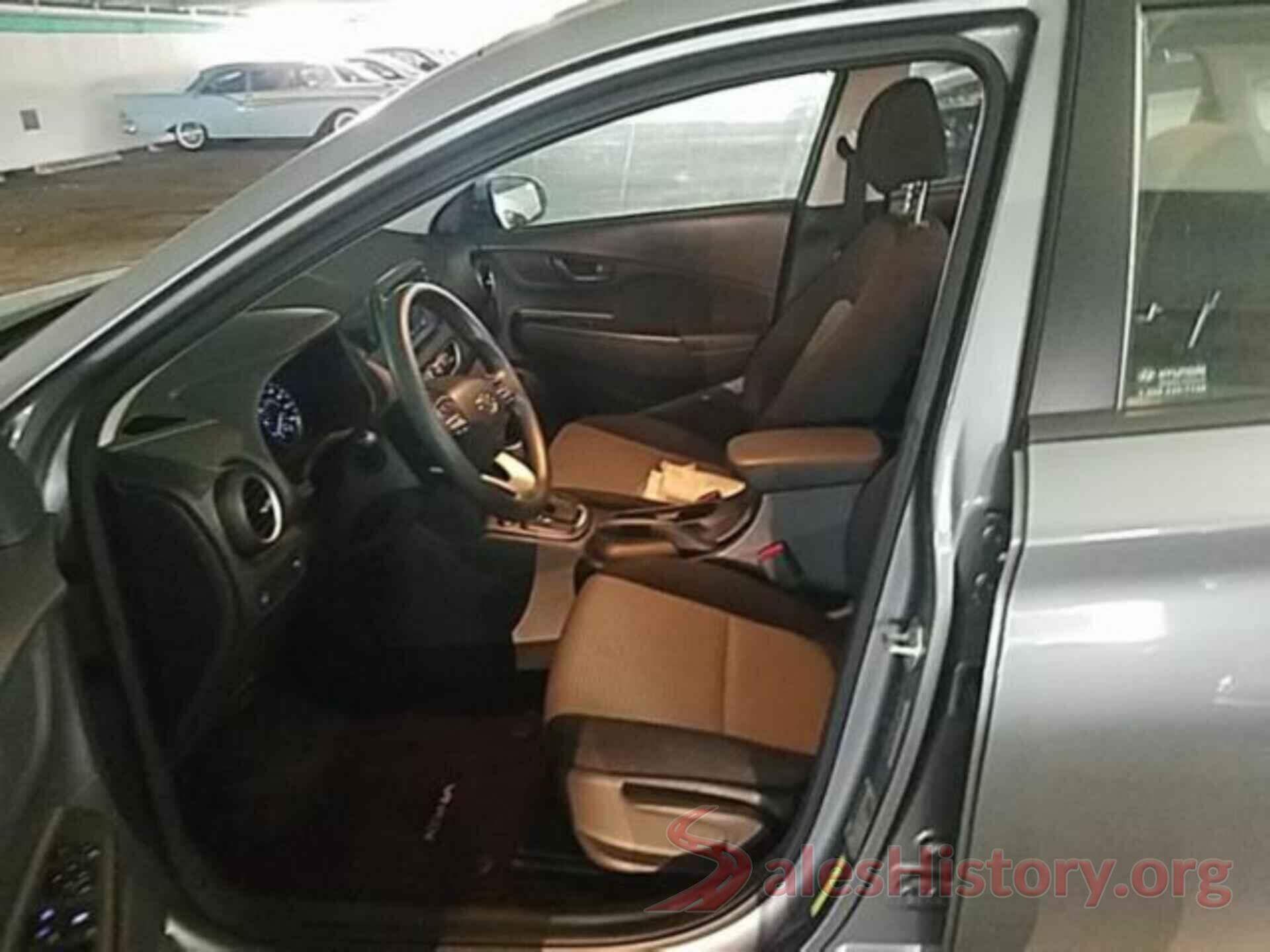 KM8K12AAXJU067395 2018 HYUNDAI KONA