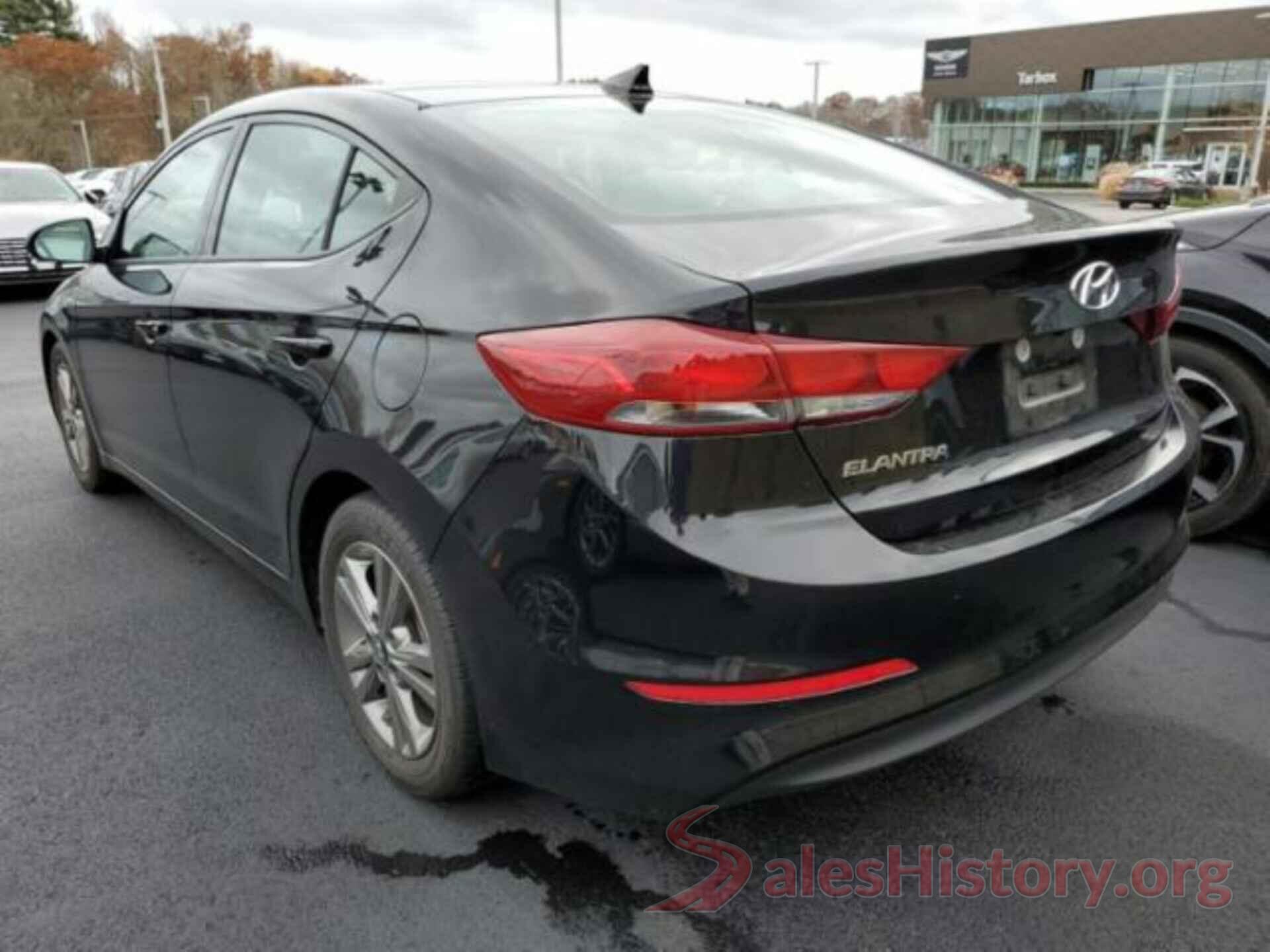 5NPD84LF7JH274298 2018 HYUNDAI ELANTRA