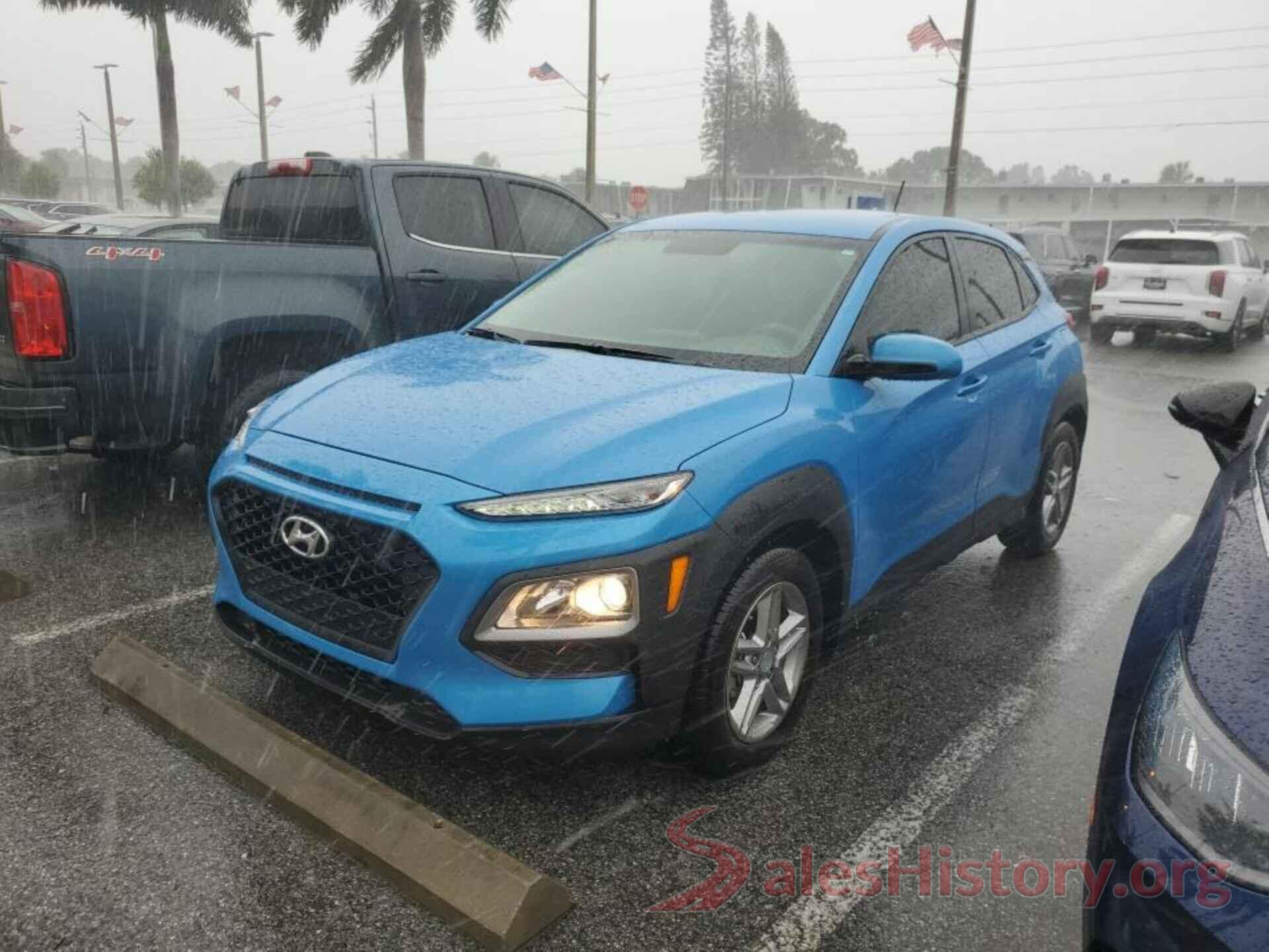 KM8K12AAXJU101075 2018 HYUNDAI KONA