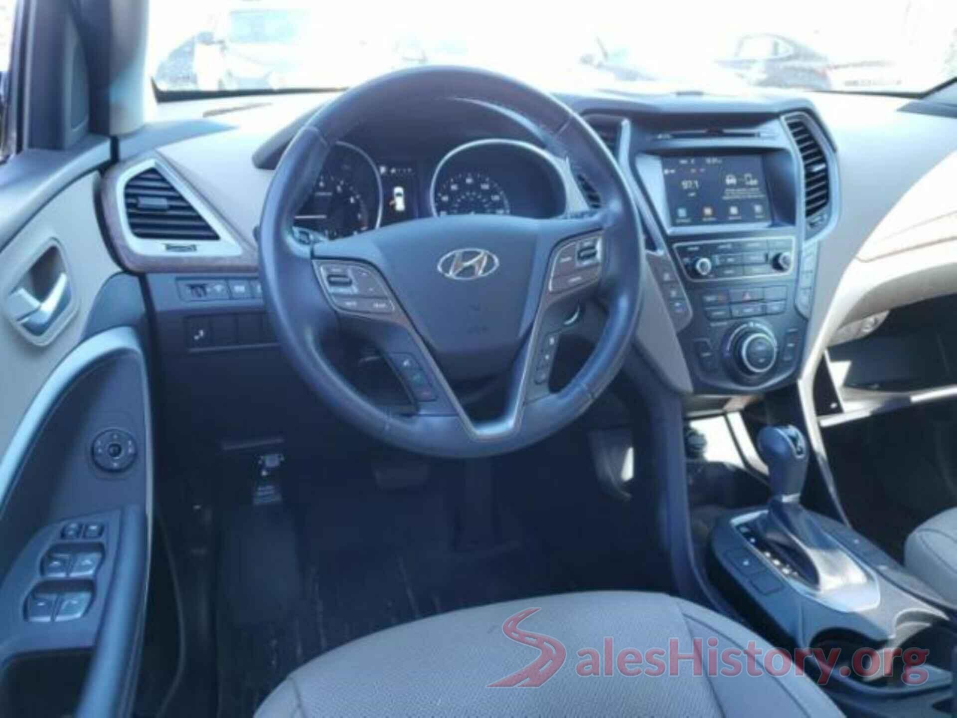 KM8SN4HF5HU245337 2017 HYUNDAI SANTA FE