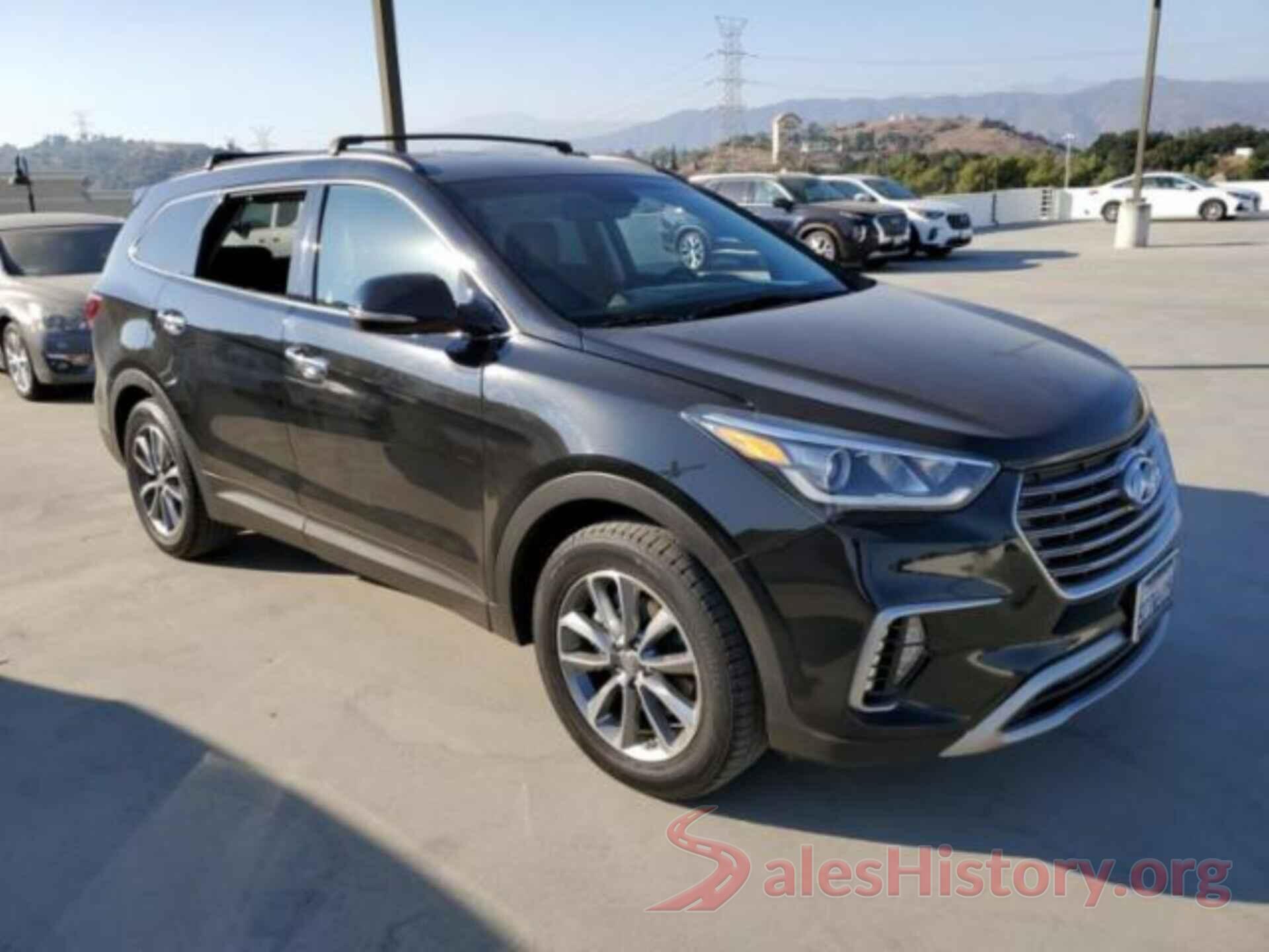 KM8SN4HF8JU289712 2018 HYUNDAI SANTA FE